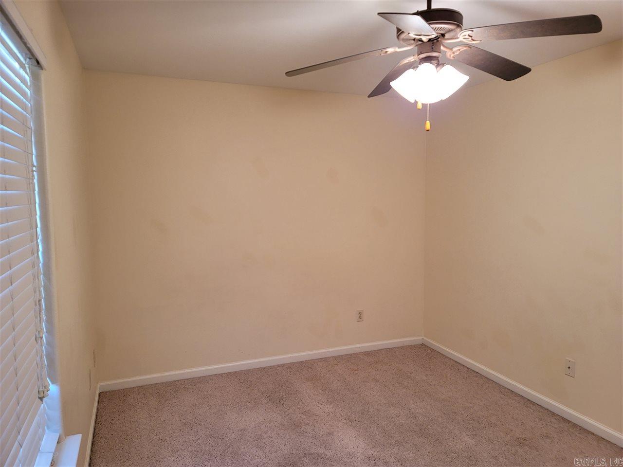 Hidden Oaks - Residential Lease