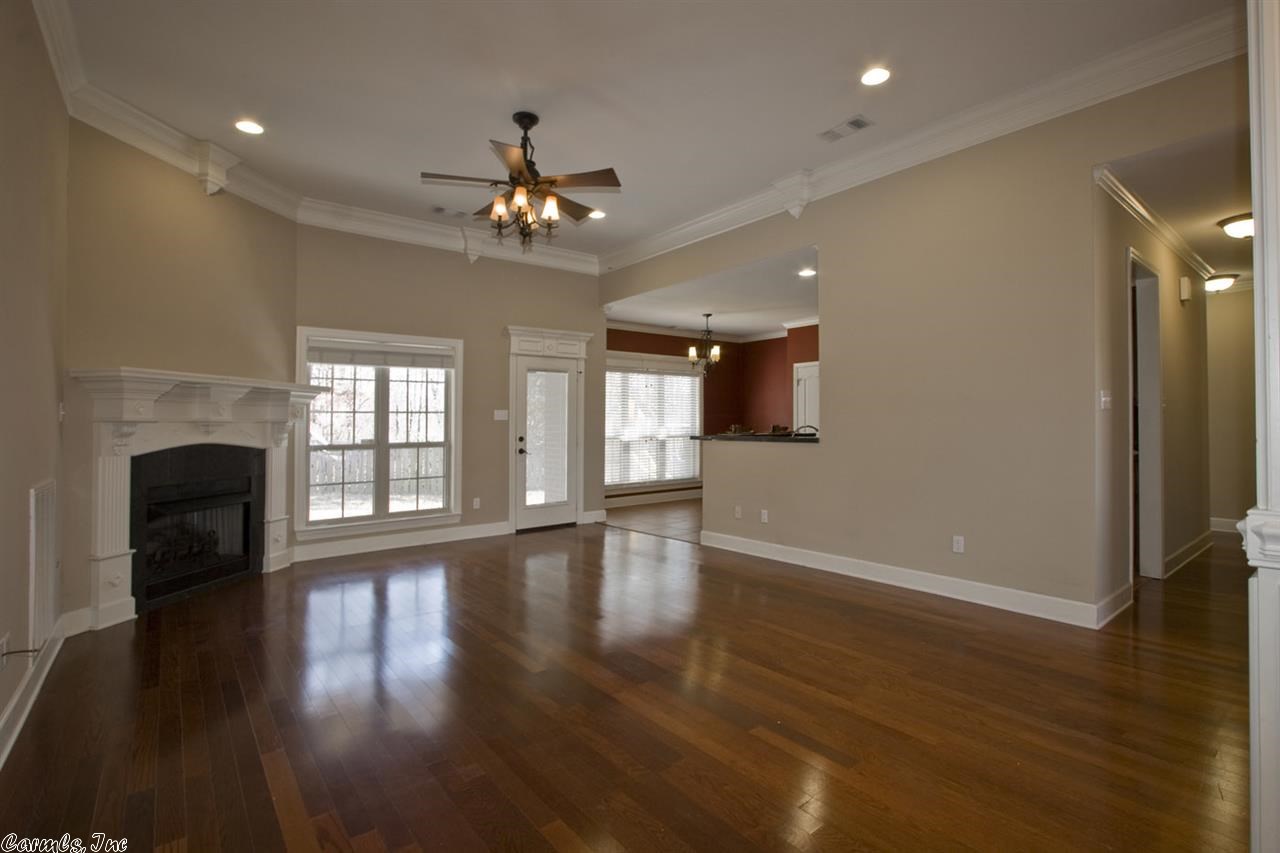 MILLERS CROSSING - Residential