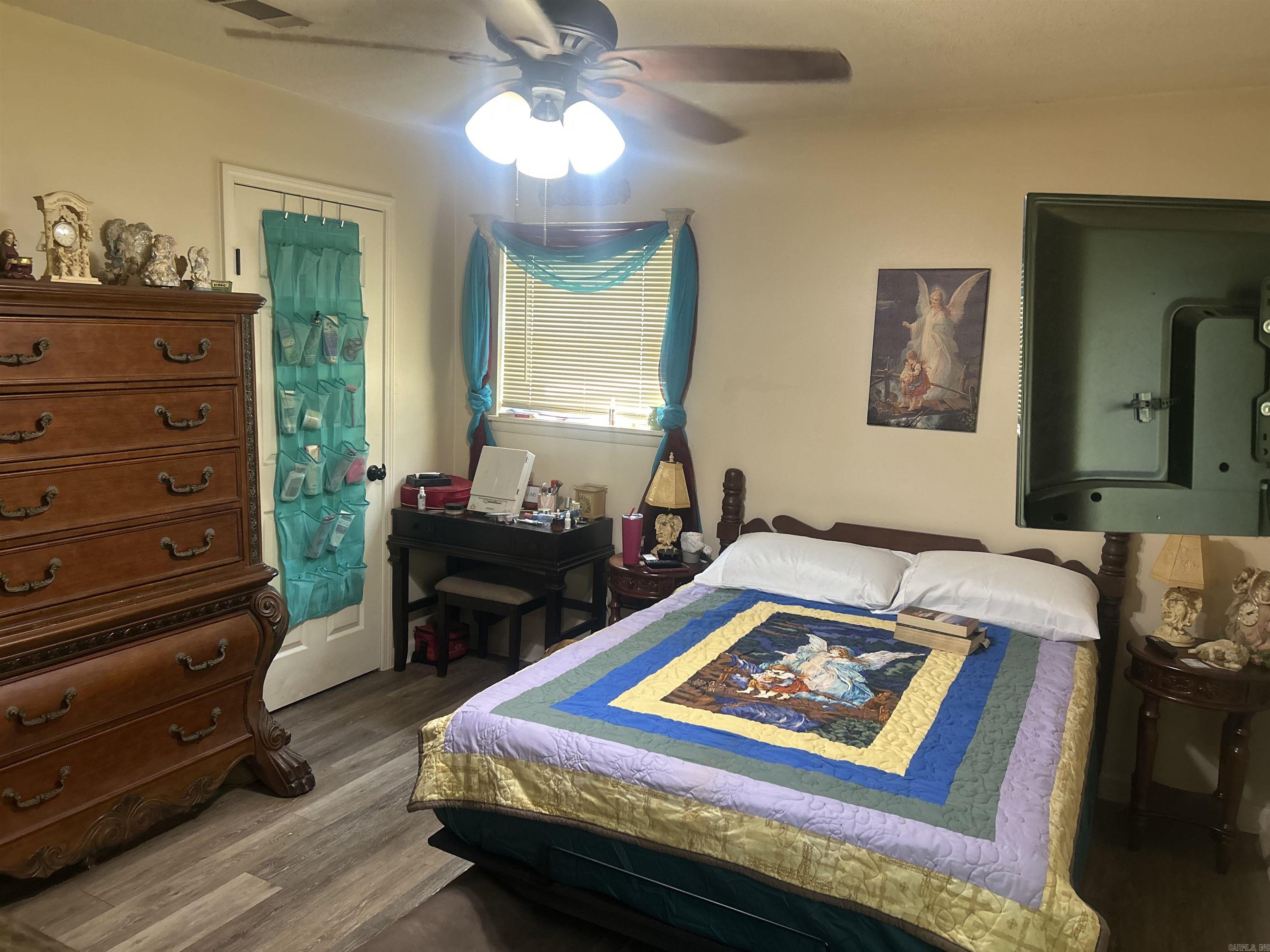 Delta Lawn - Residential