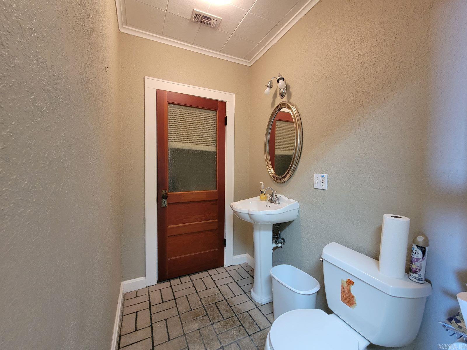 Metes & Bounds - Commercial Sale