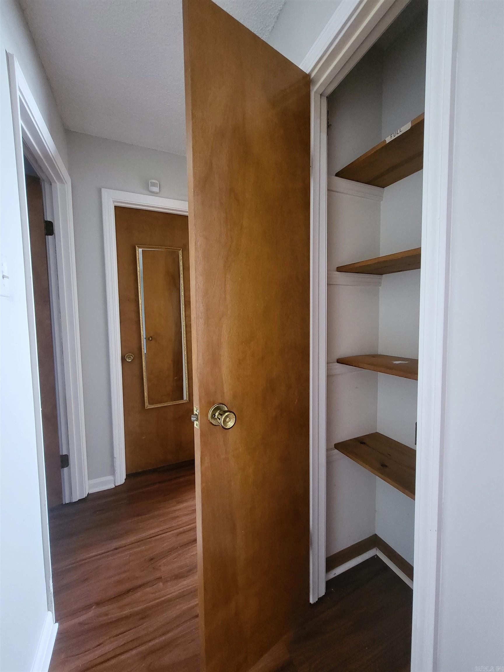 JAXON TERRACE - Residential