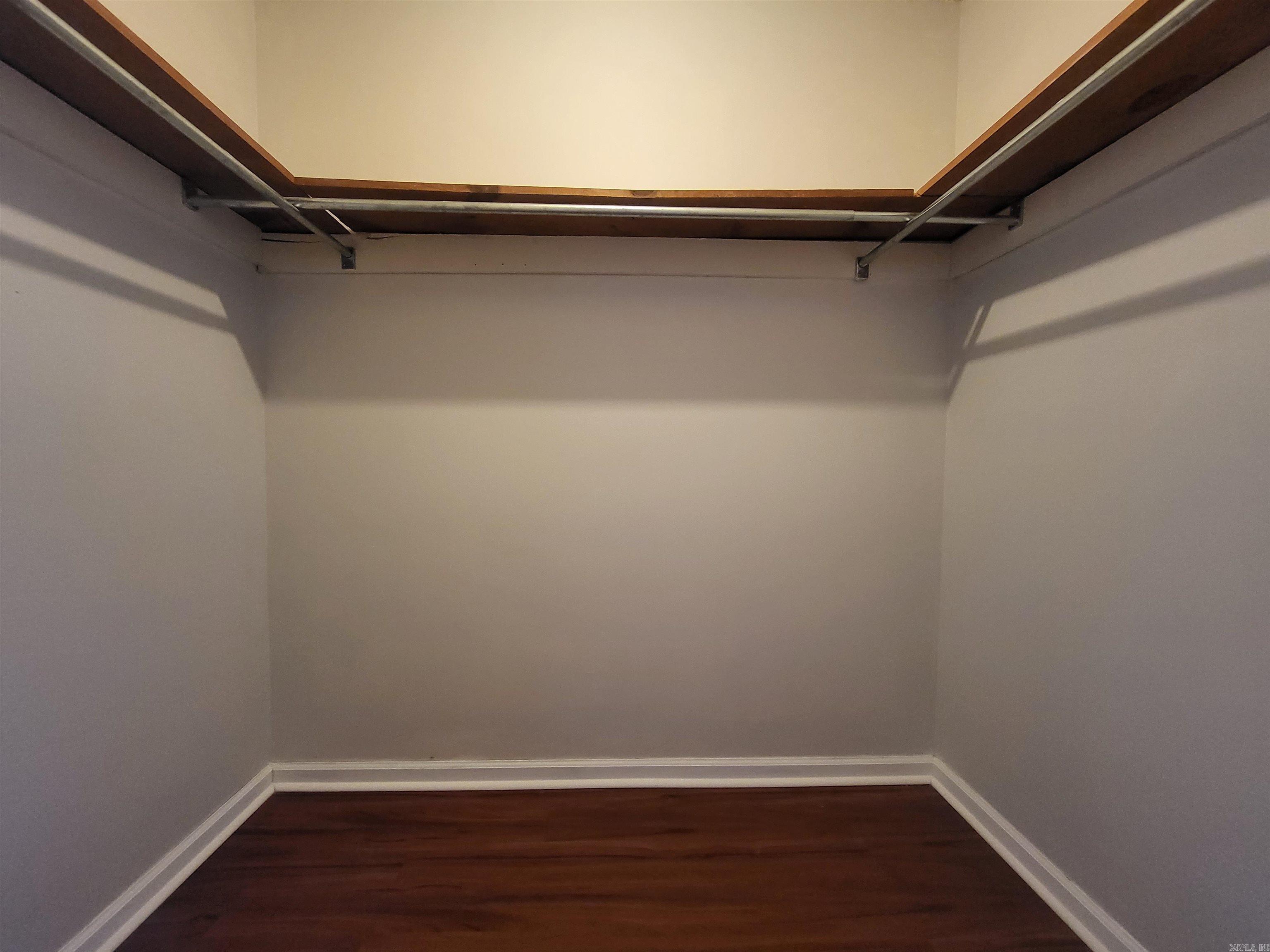 JAXON TERRACE - Residential