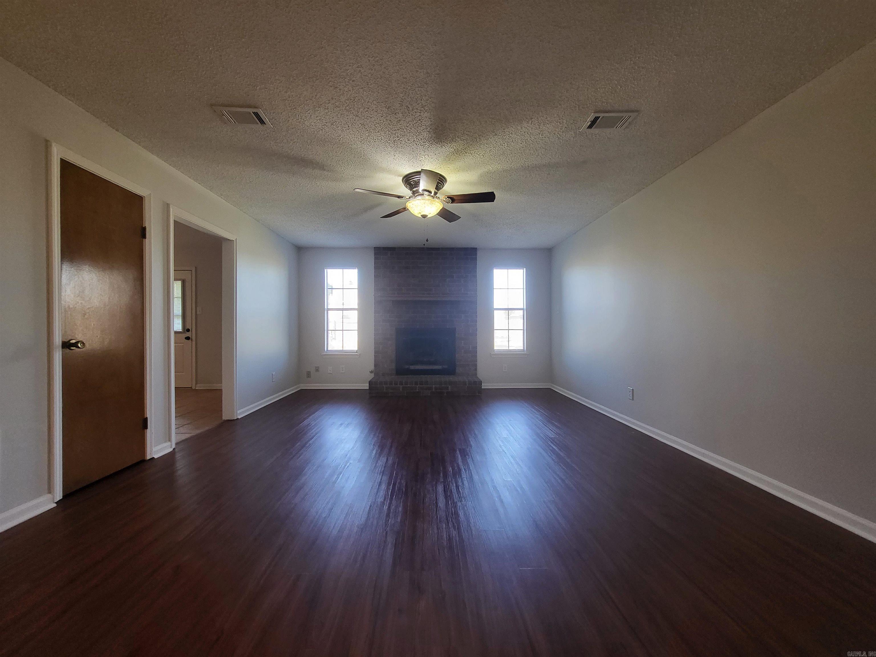 JAXON TERRACE - Residential