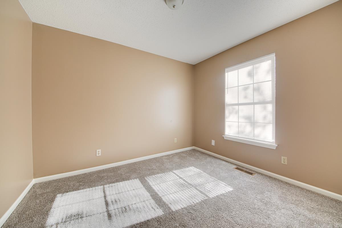 Towering Oaks - Residential Lease