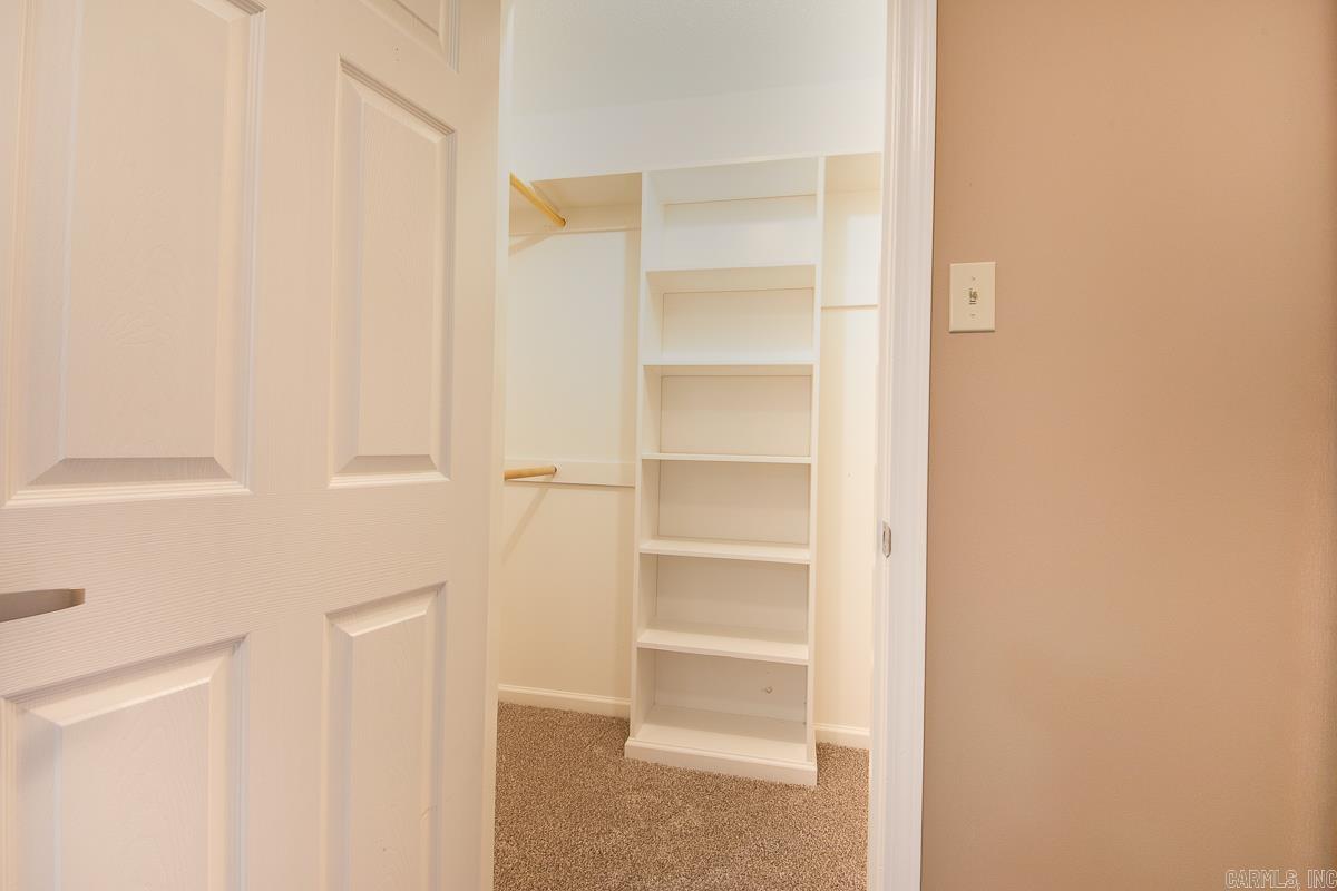 Towering Oaks - Residential Lease