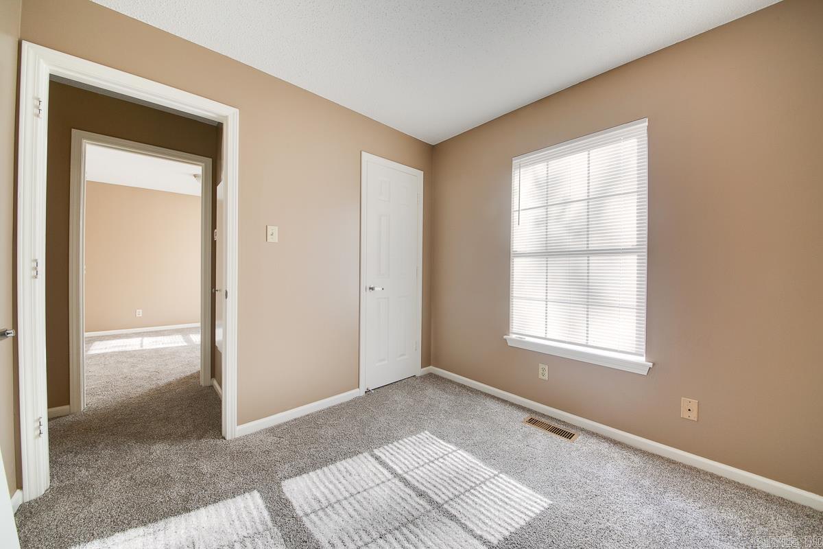 Towering Oaks - Residential Lease