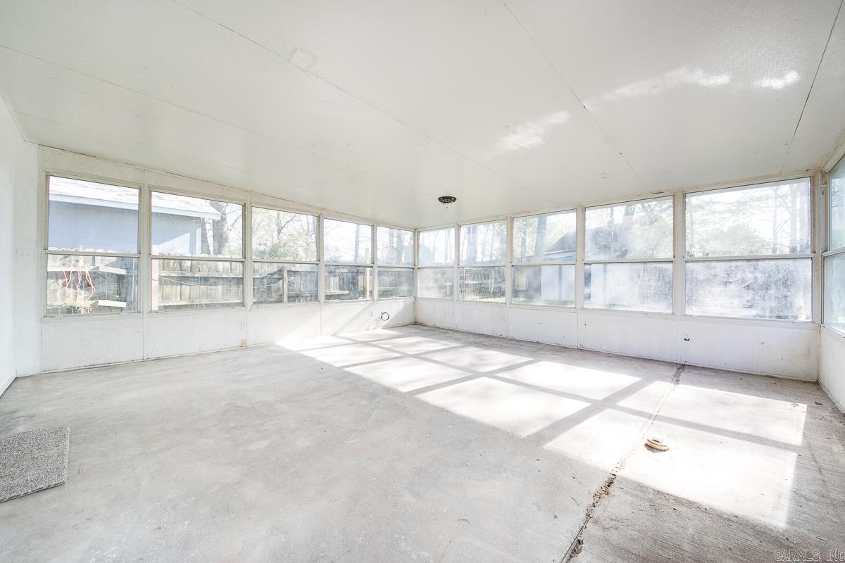 Towering Oaks - Residential Lease