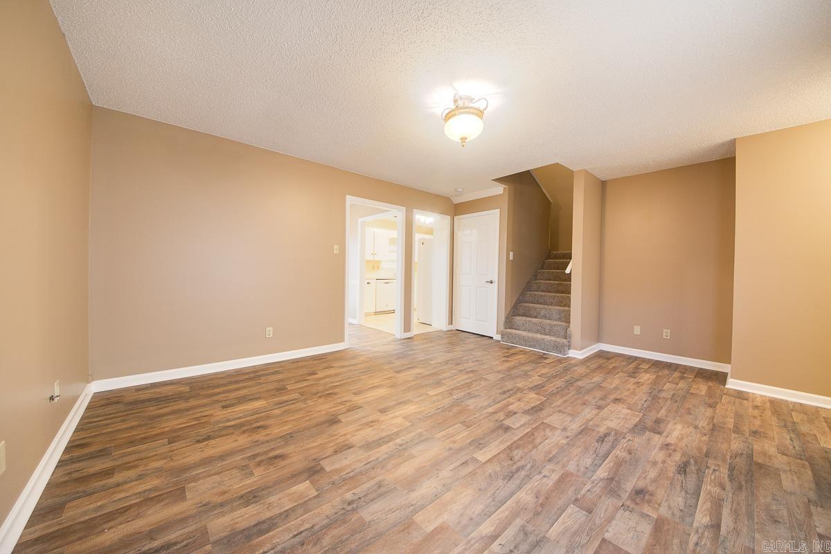 Towering Oaks - Residential Lease