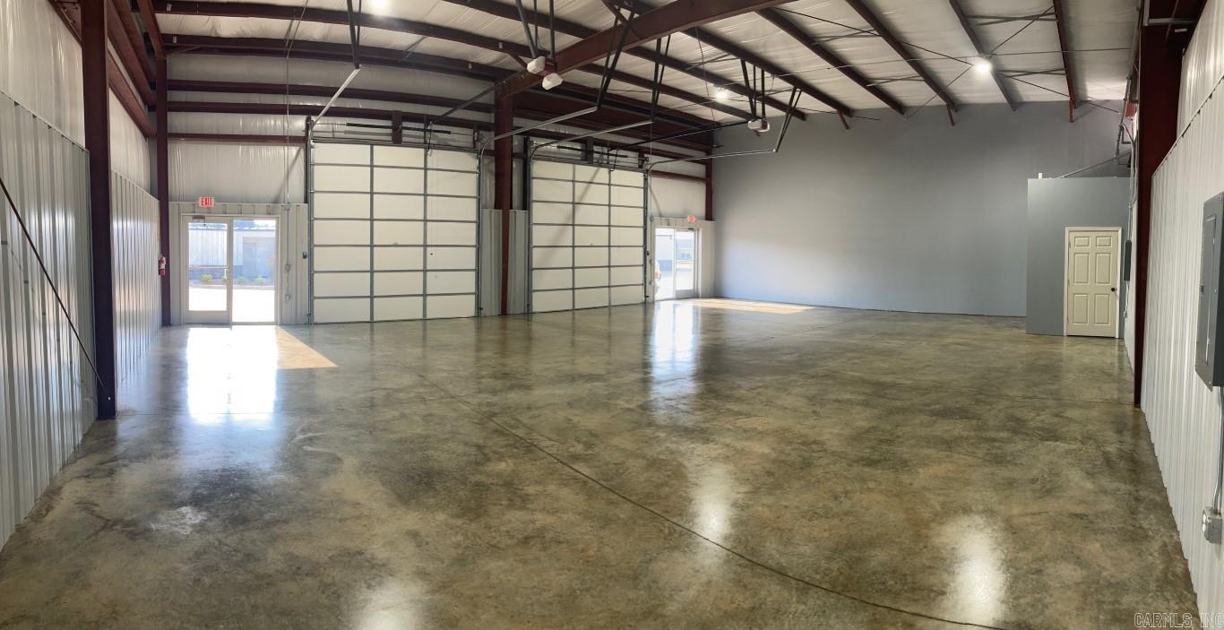 Washington - Commercial Sale