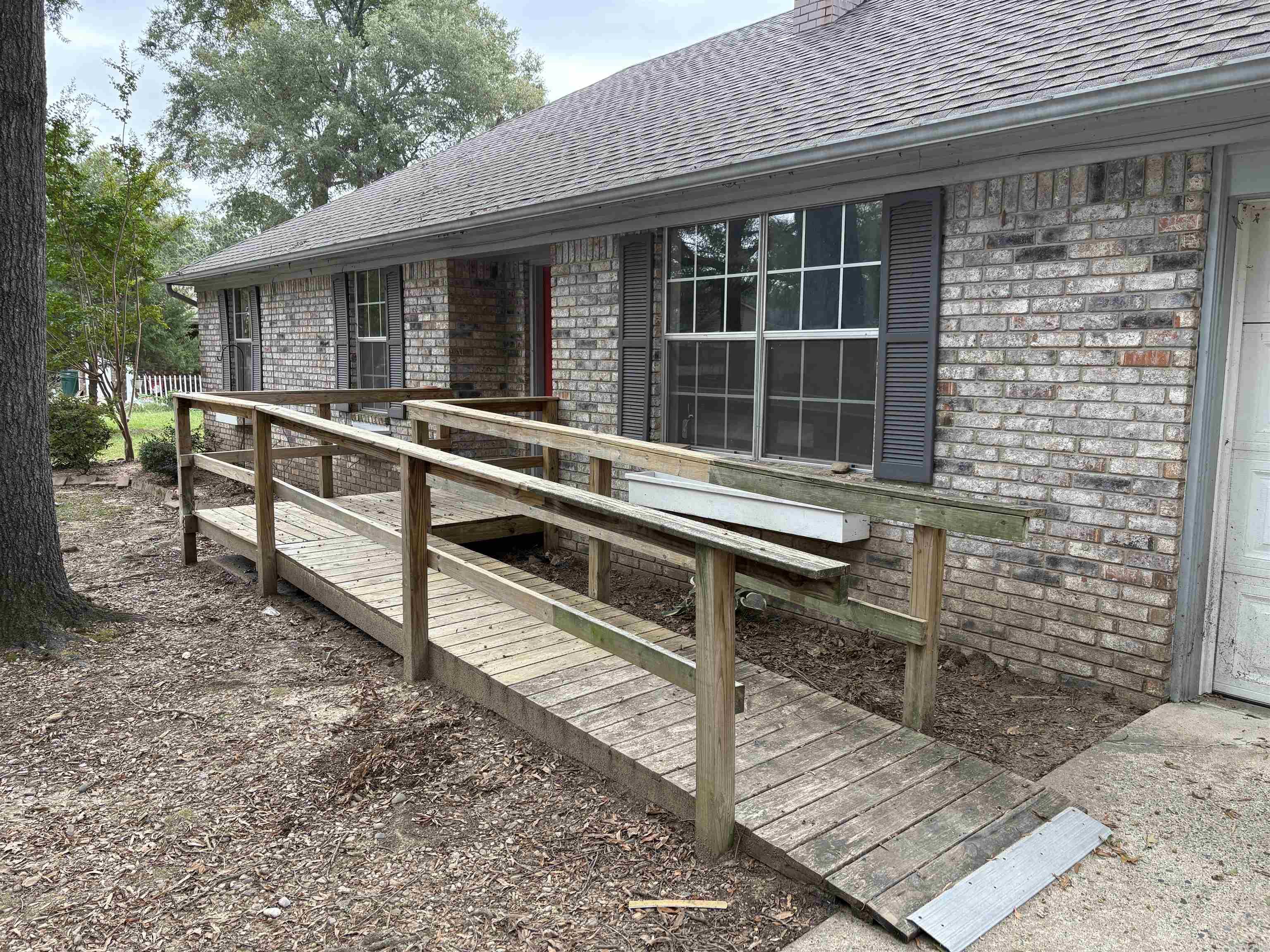 Briar Springs - Residential