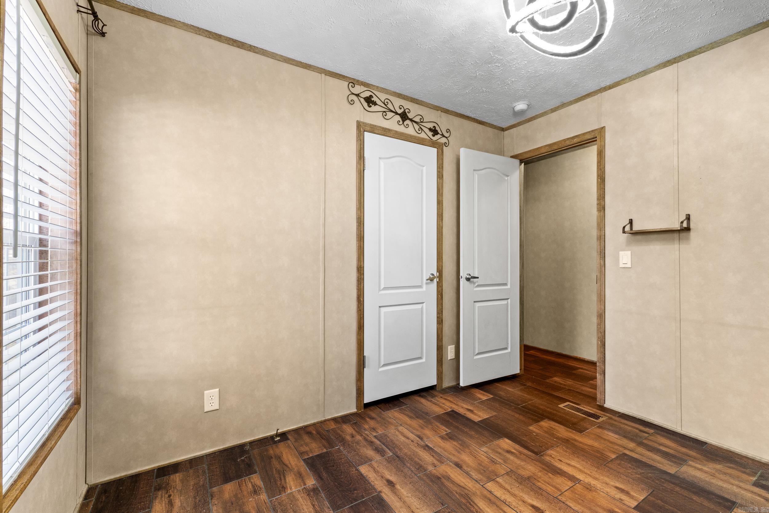 BURKES ADD COTTER - Residential