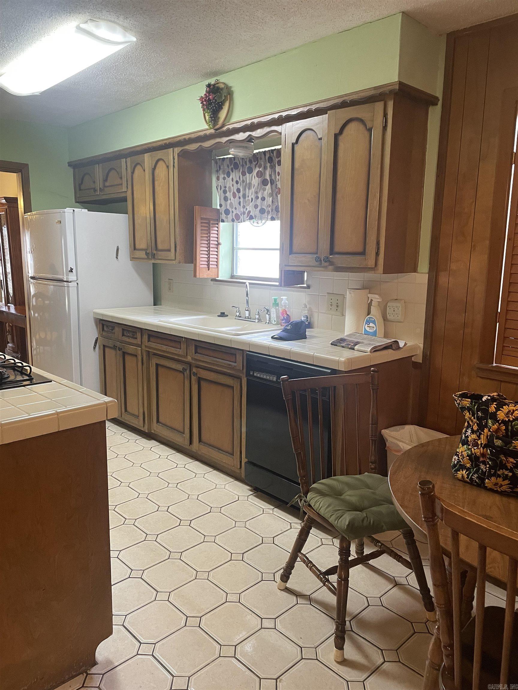 WOODLAWN S/D - Residential