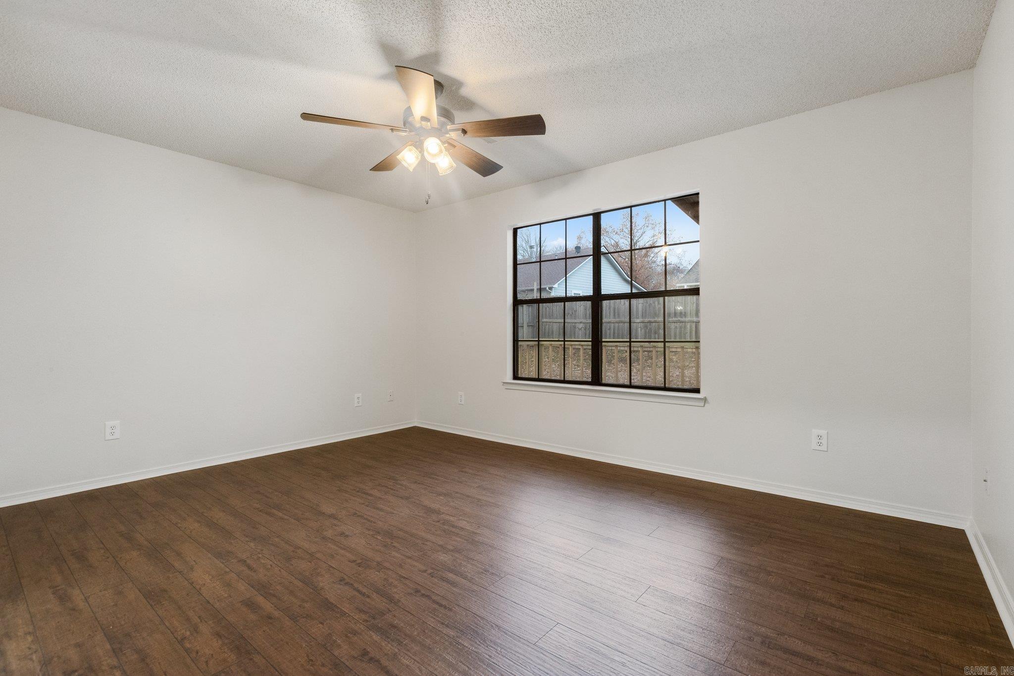 HICKORY RIDGE - Residential