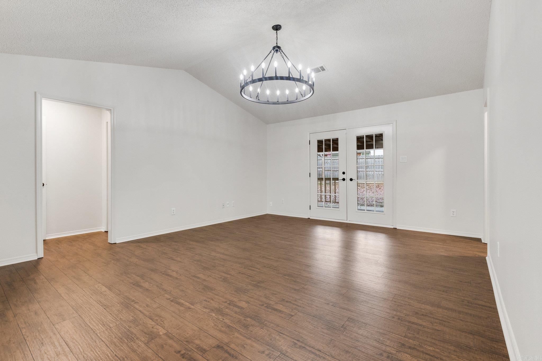 HICKORY RIDGE - Residential