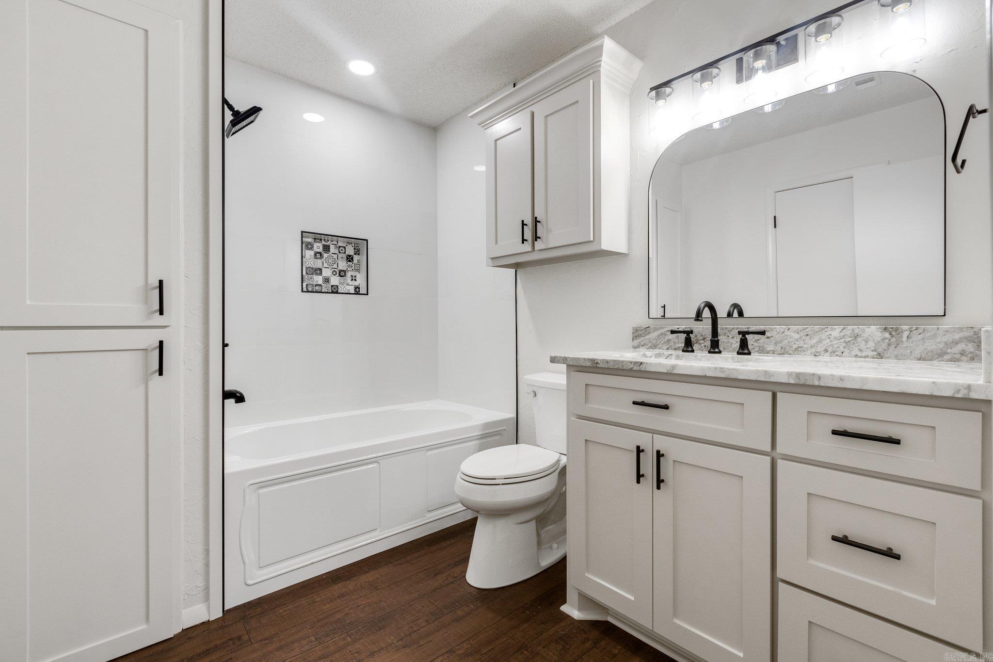 HICKORY RIDGE - Residential