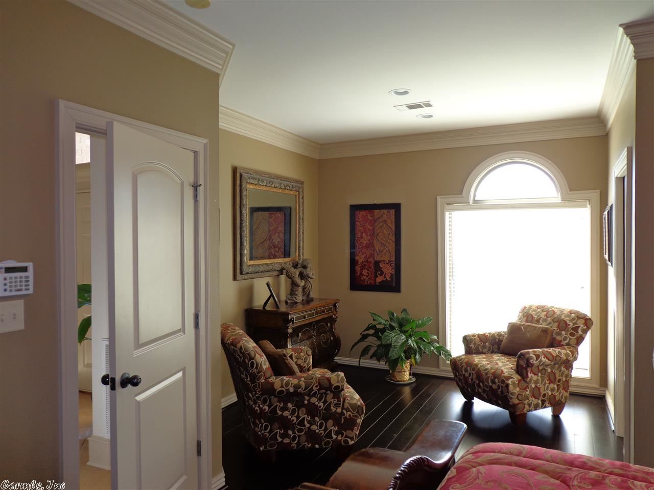 WOODLANDS EDGE - Residential