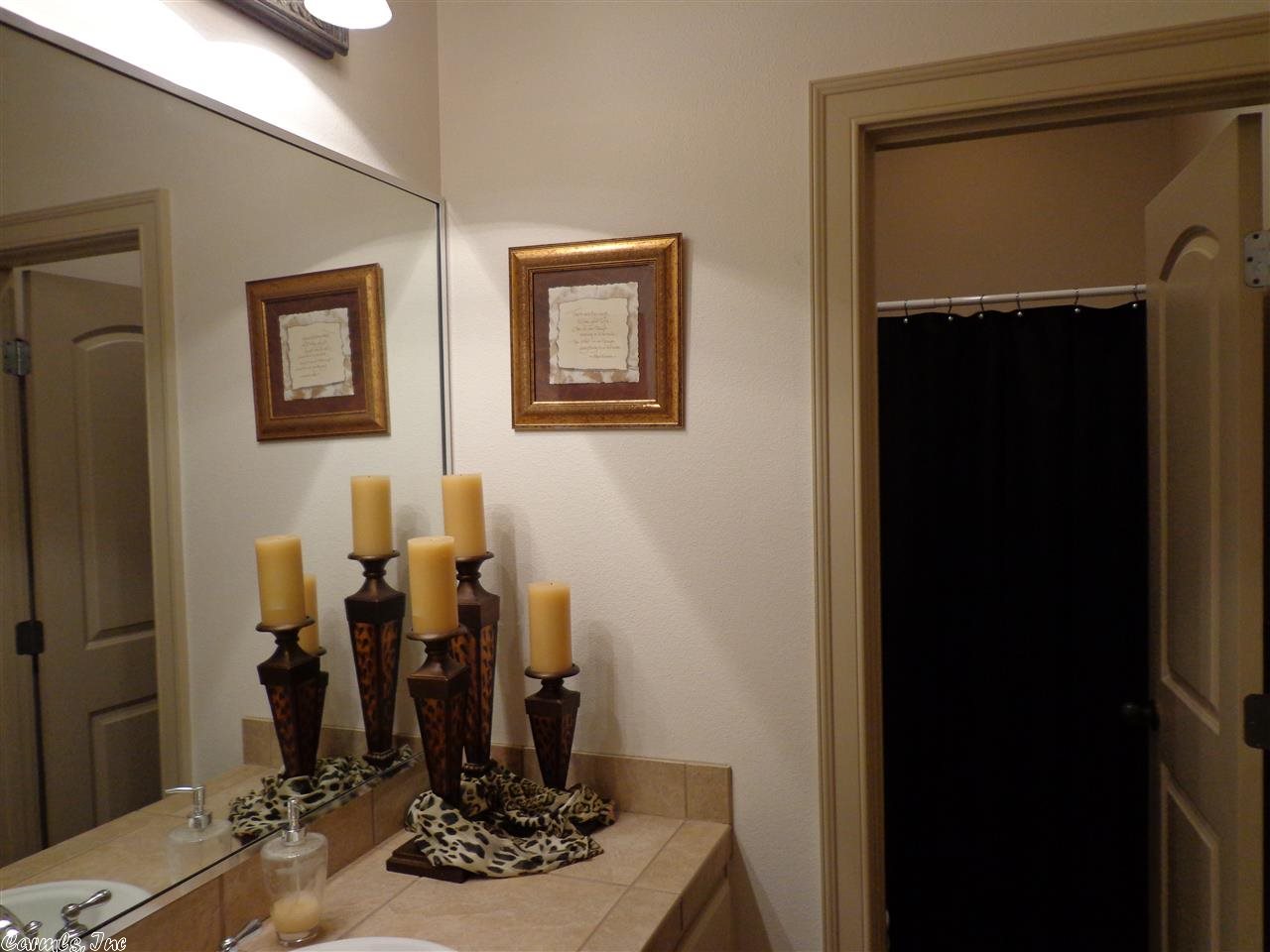 WOODLANDS EDGE - Residential