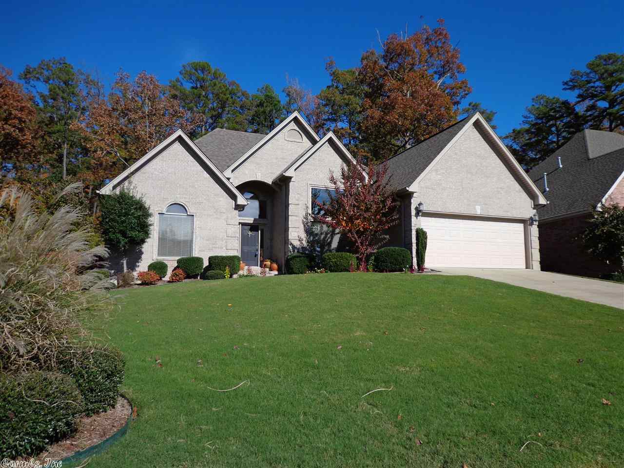 WOODLANDS EDGE - Residential