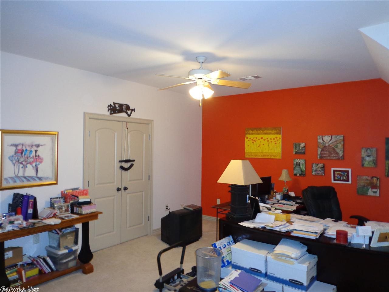 WOODLANDS EDGE - Residential