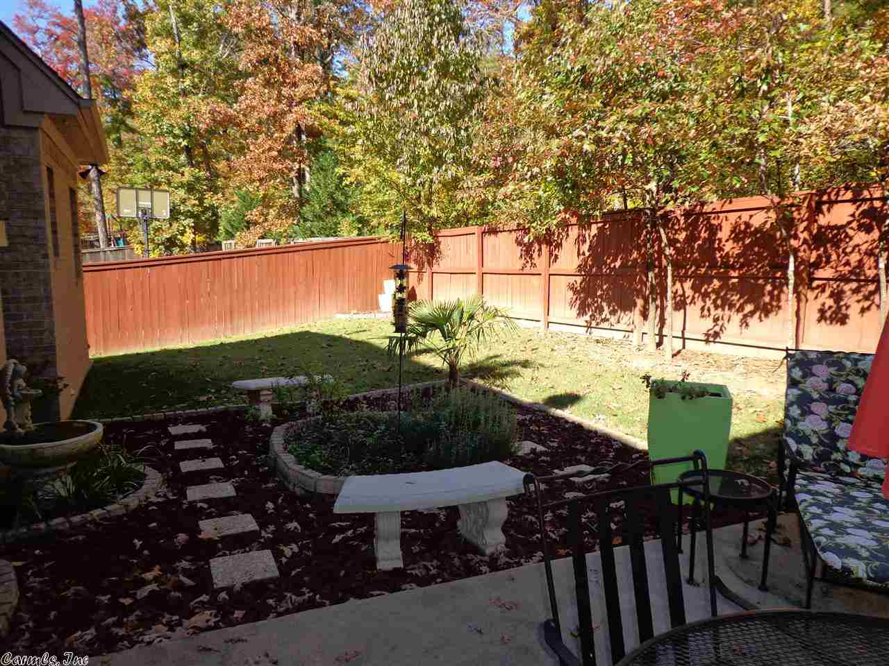 WOODLANDS EDGE - Residential