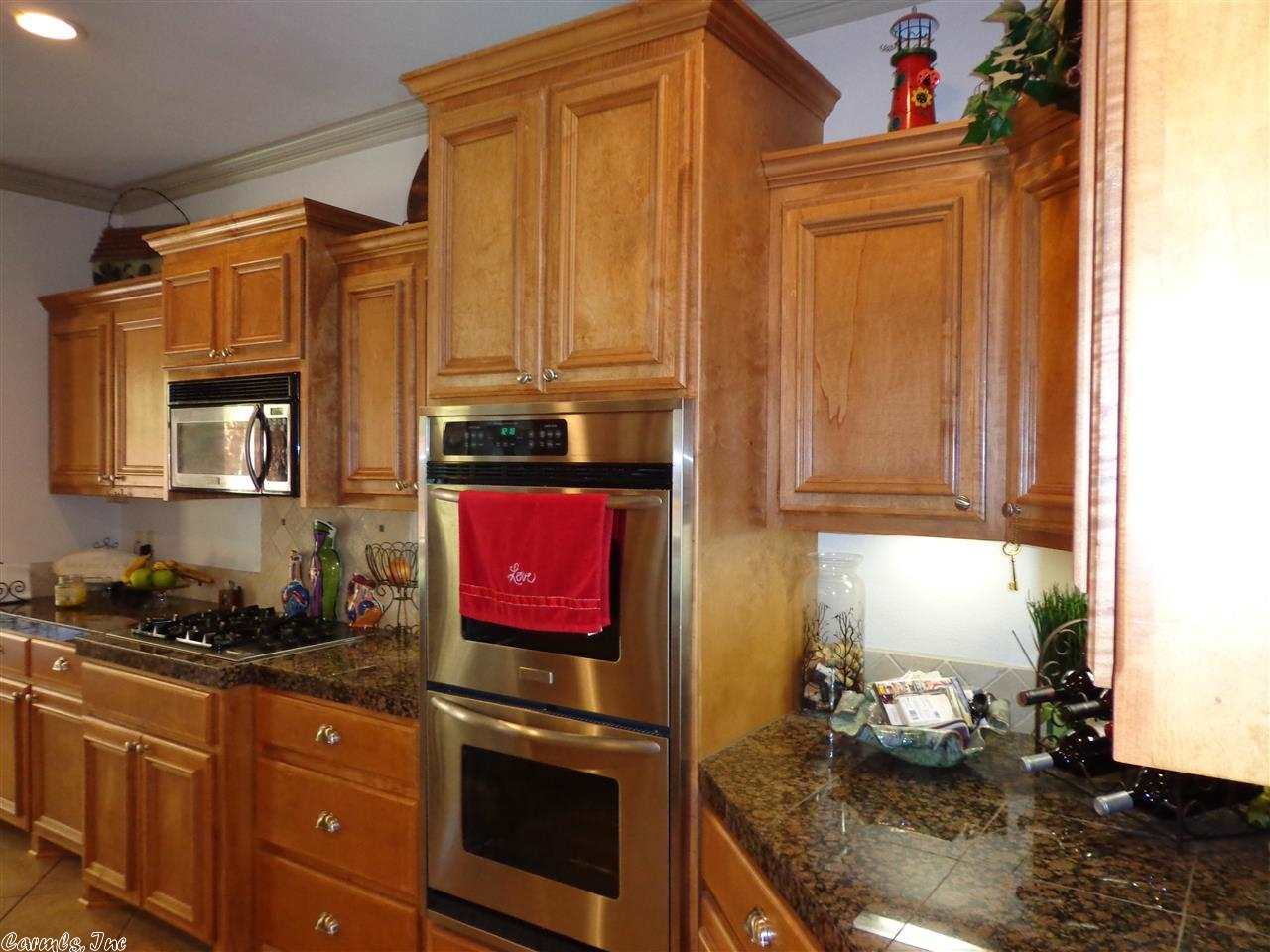 WOODLANDS EDGE - Residential