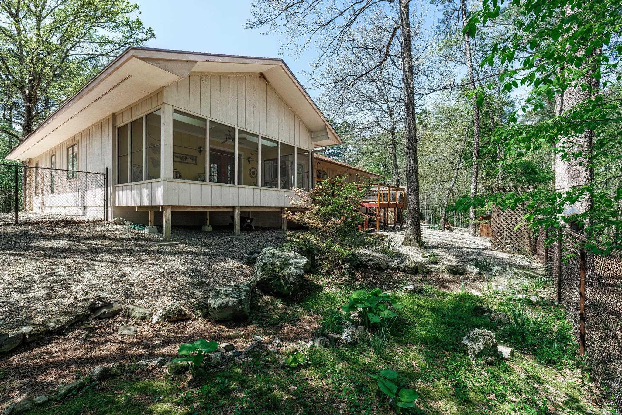 Gancho - Residential