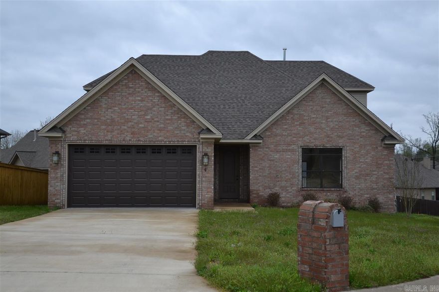 GREAT HOME IN A CONVIENANT AREA @ A GREAT PRICE! 2240 SQ FT, 4 BD RMS, 2 1/2 BATHS, GRANITE COUNTER TOPS, HARDWOOD FLOORS, STAINLESS APPLIANCES, BUILT INS, FIREPLACE, OPEN FLOOR PLAN/VERY SPACIOUS, CULDESAC LOT, LOTS OF EXTRAS! Please measure to determine square footage accuracy.