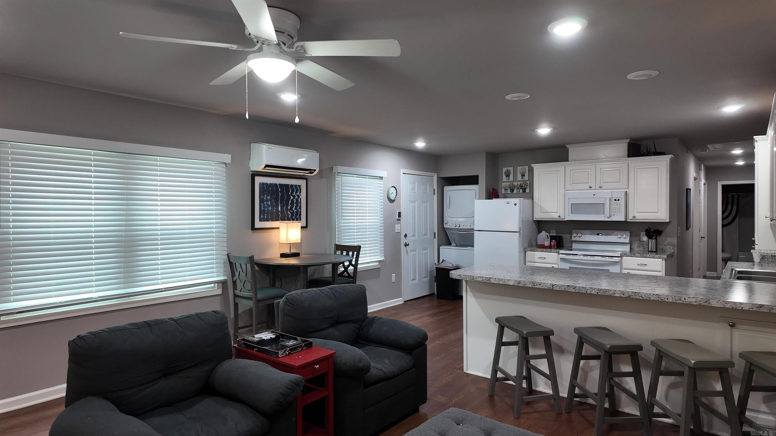Morrison & Belding - Residential Lease