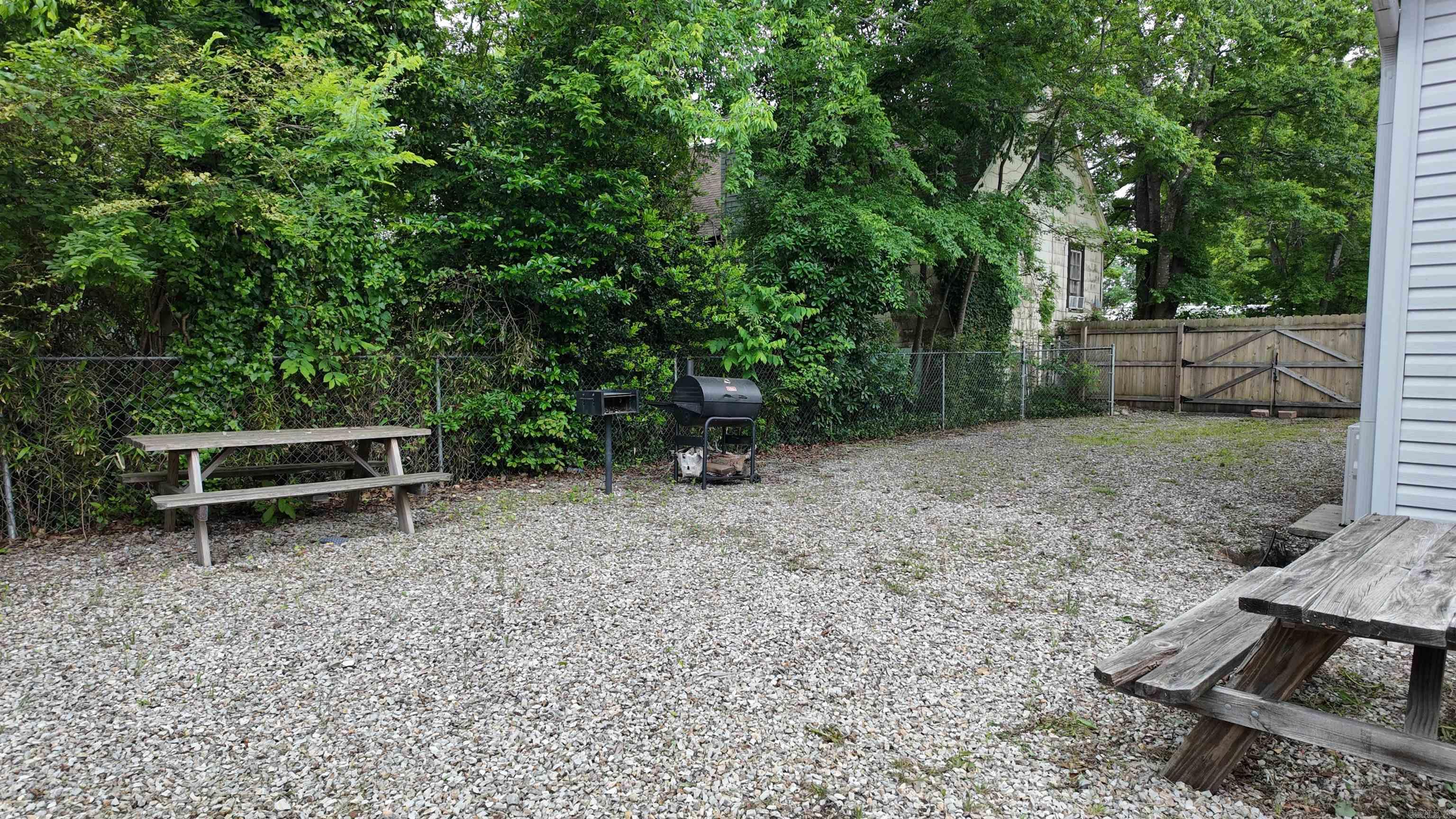 Morrison & Belding - Residential Lease