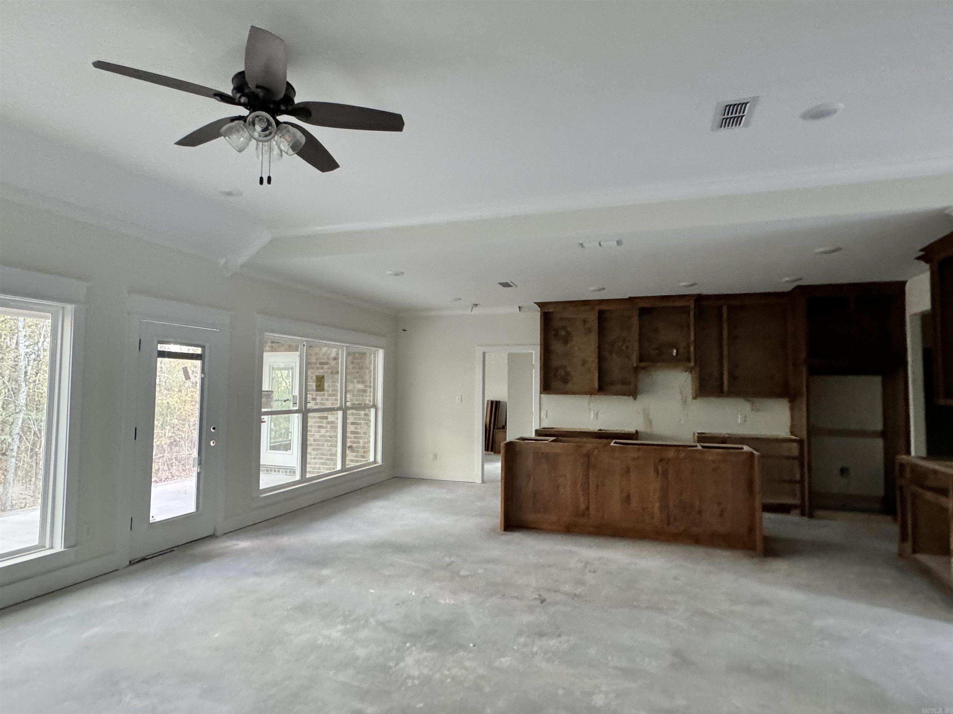 Estrella - Residential