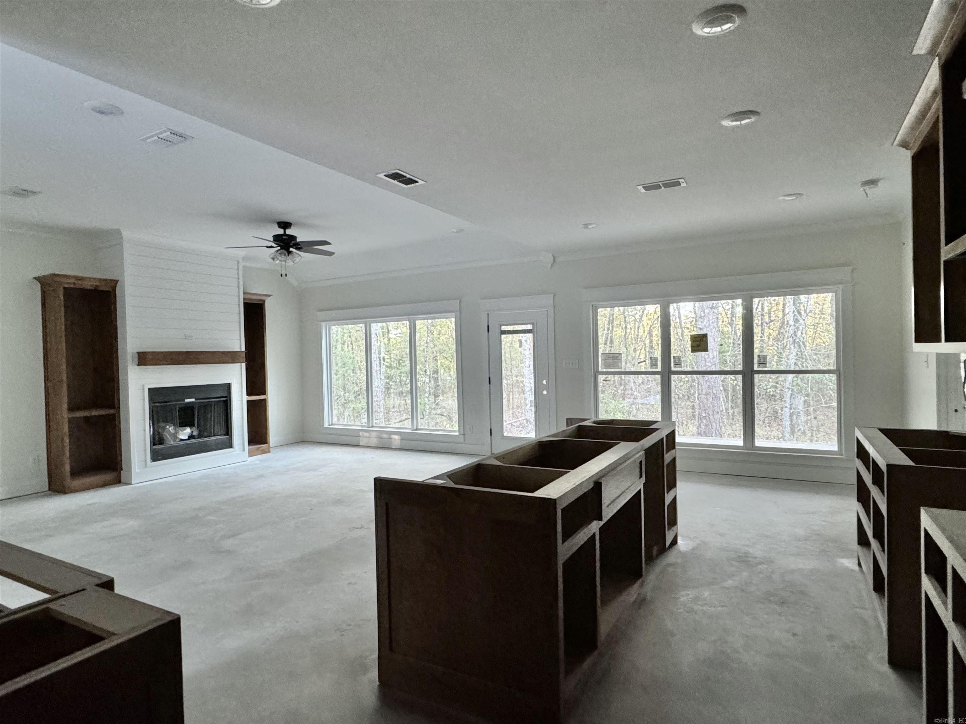 Estrella - Residential