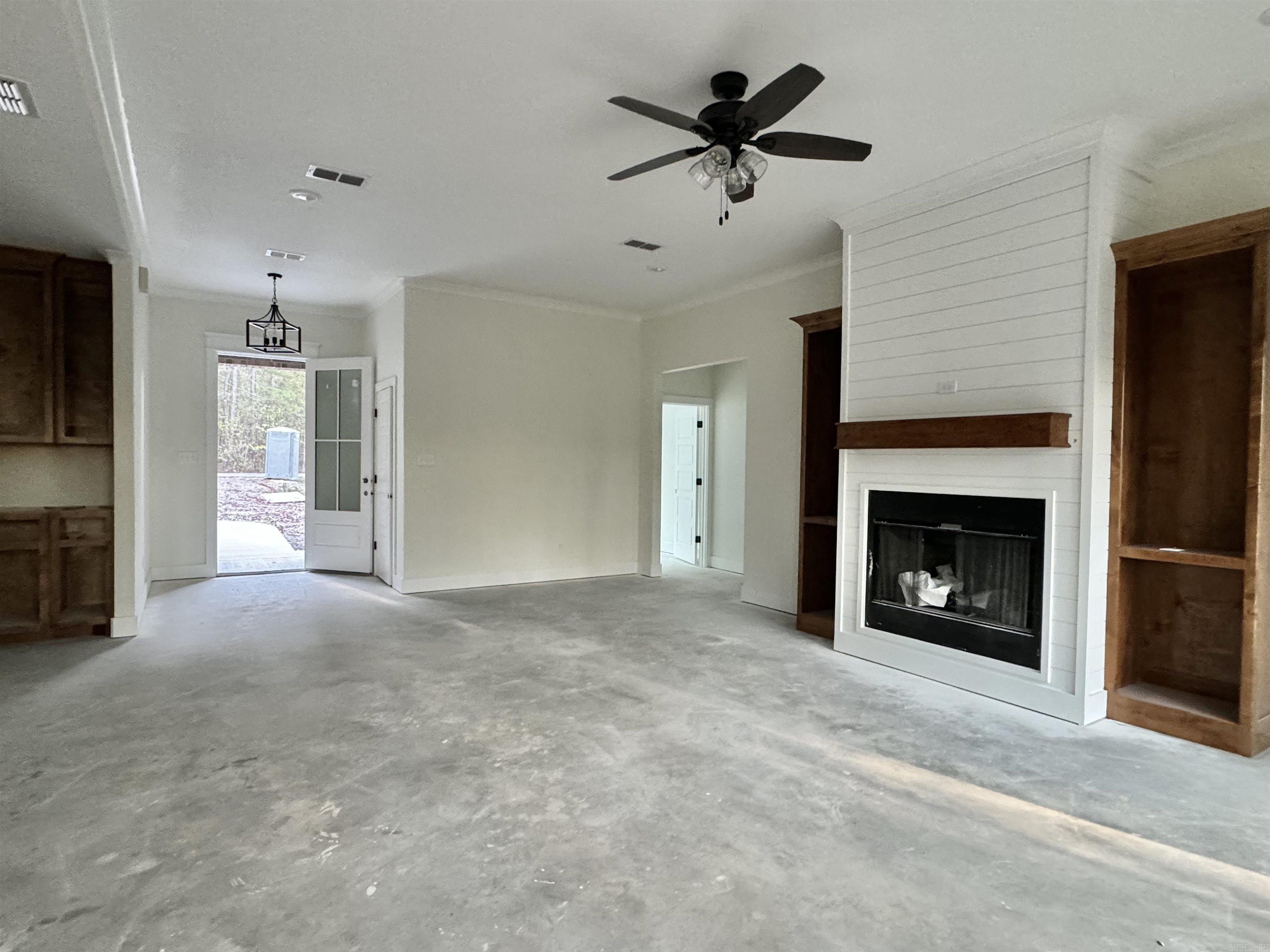 Estrella - Residential