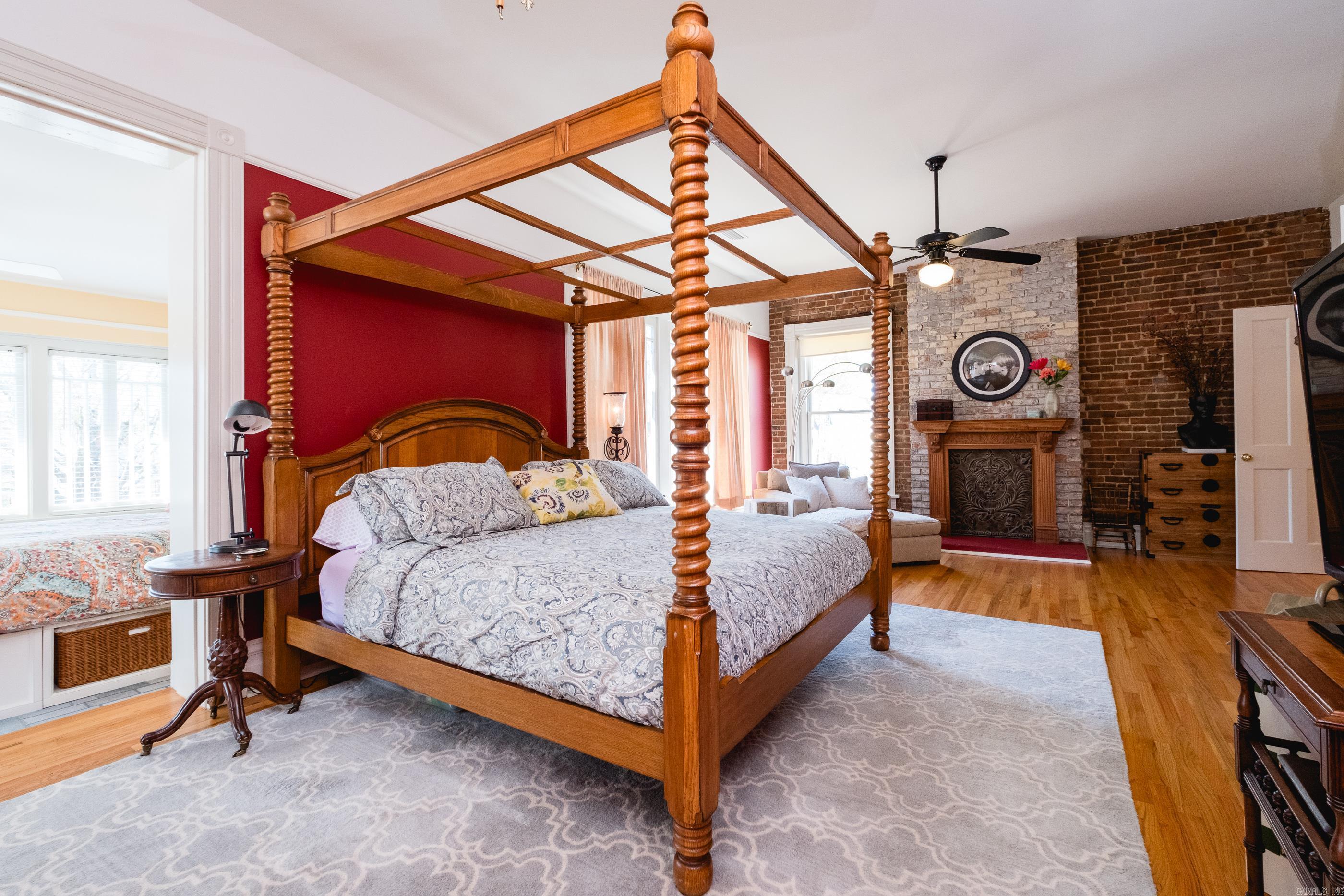 CITY OF LR L11 - Residential