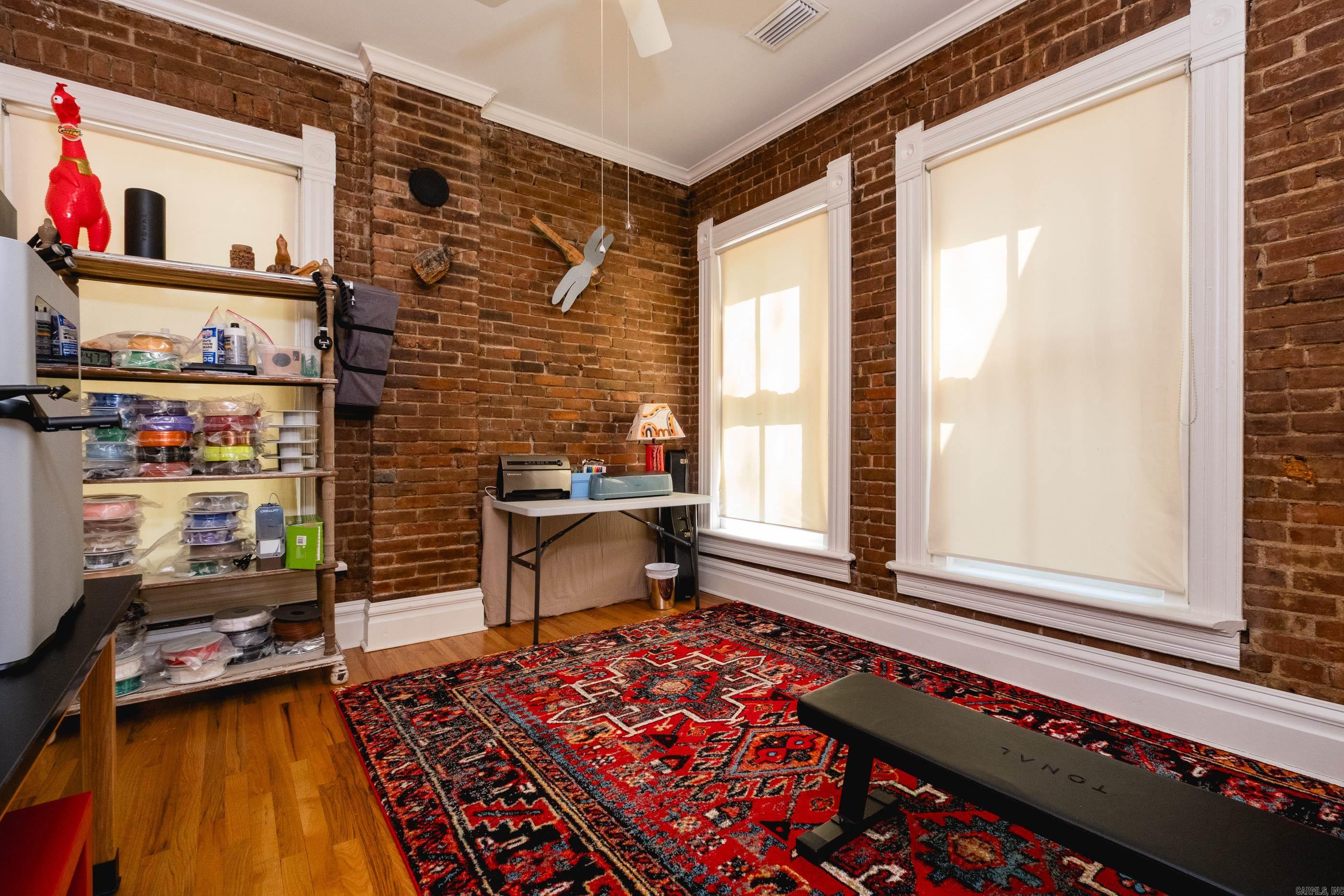 CITY OF LR L11 - Residential