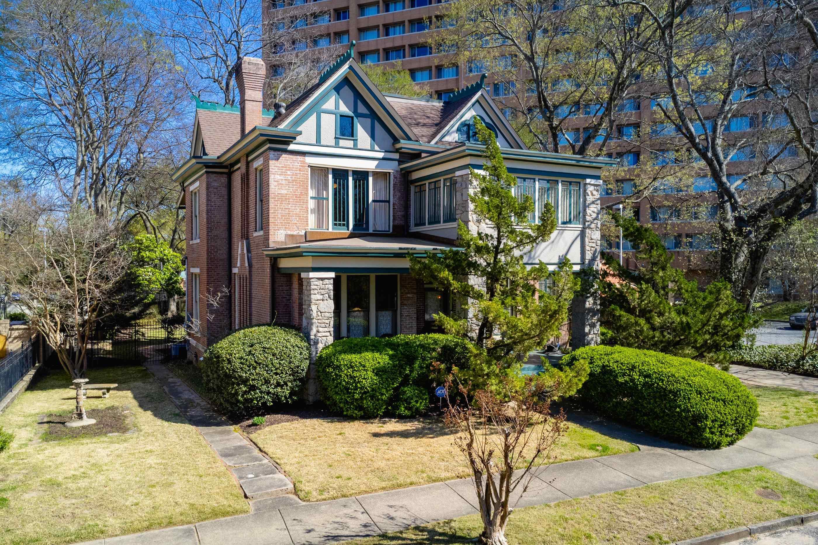 CITY OF LR L11 - Residential