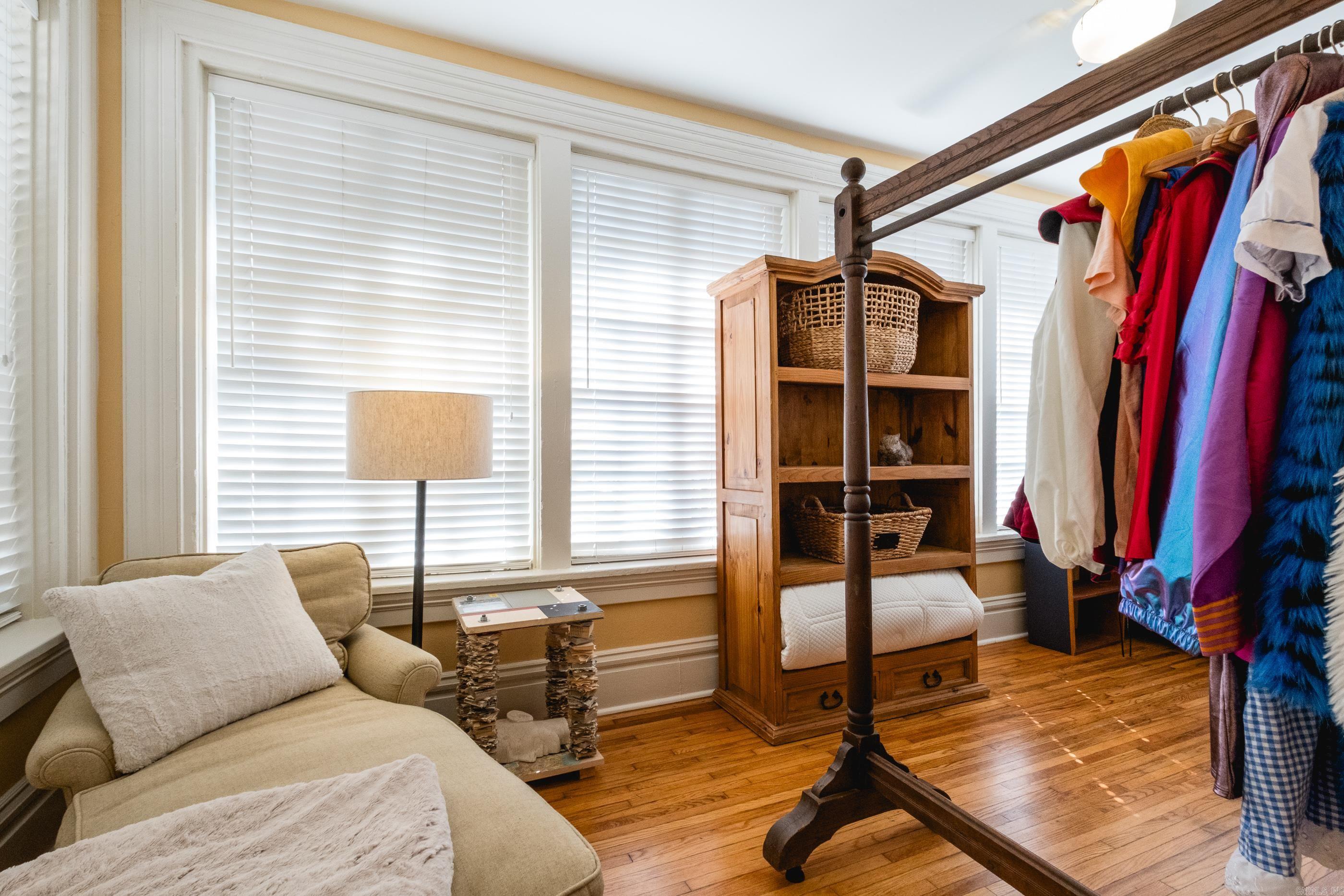 CITY OF LR L11 - Residential