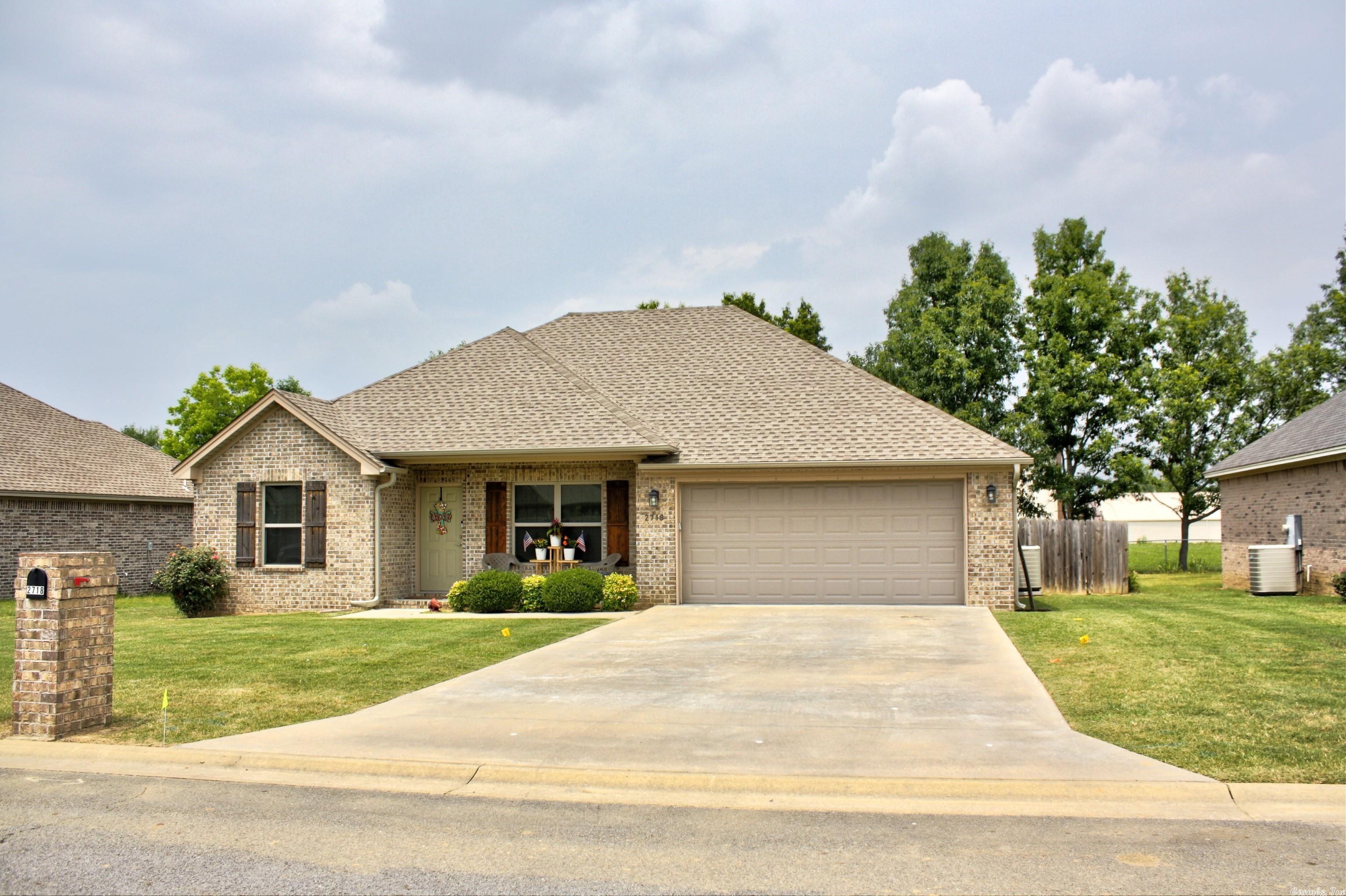 RIDGEWOOD S/D - Residential