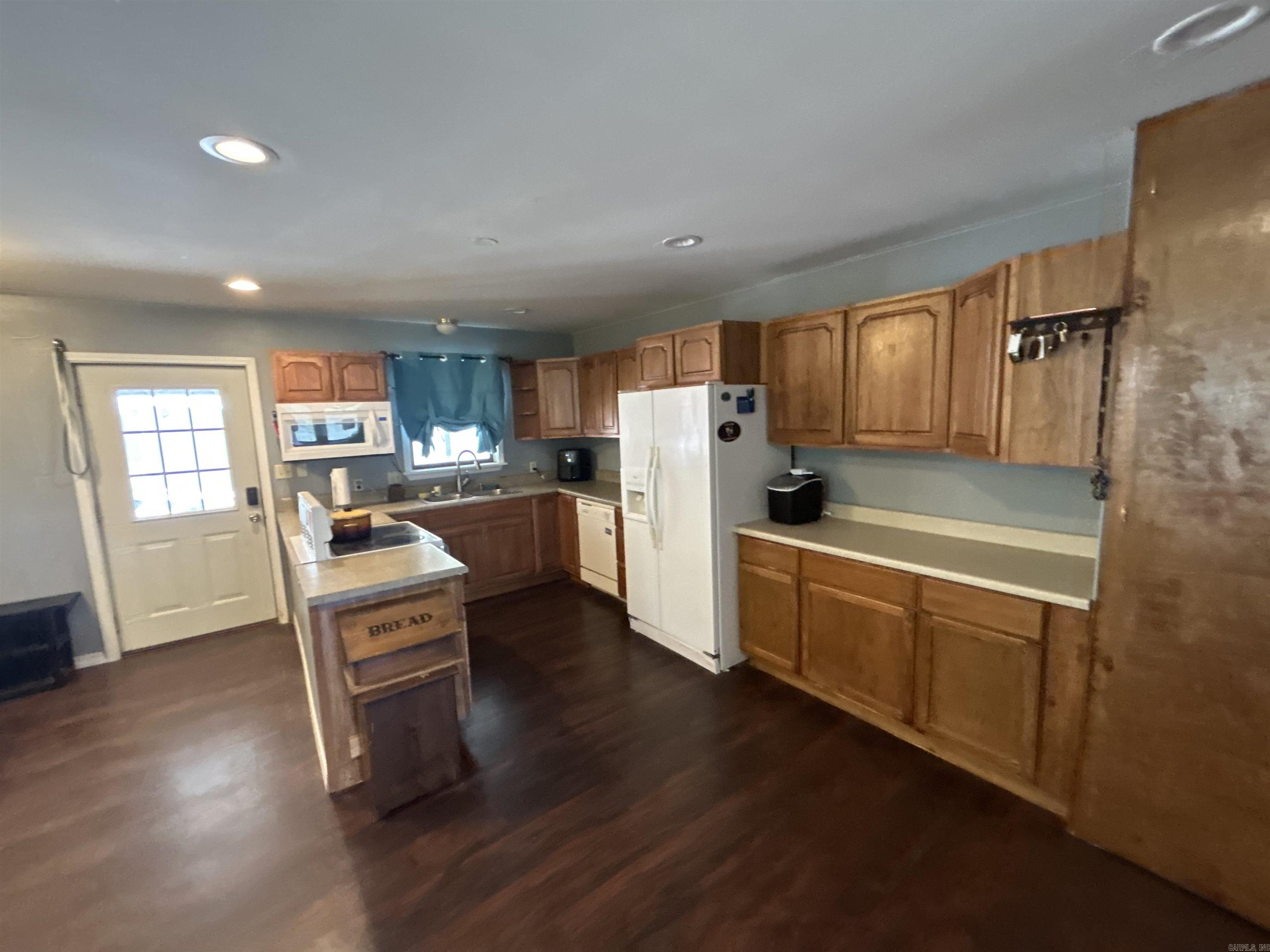 PETER ROCK ACRES - Residential