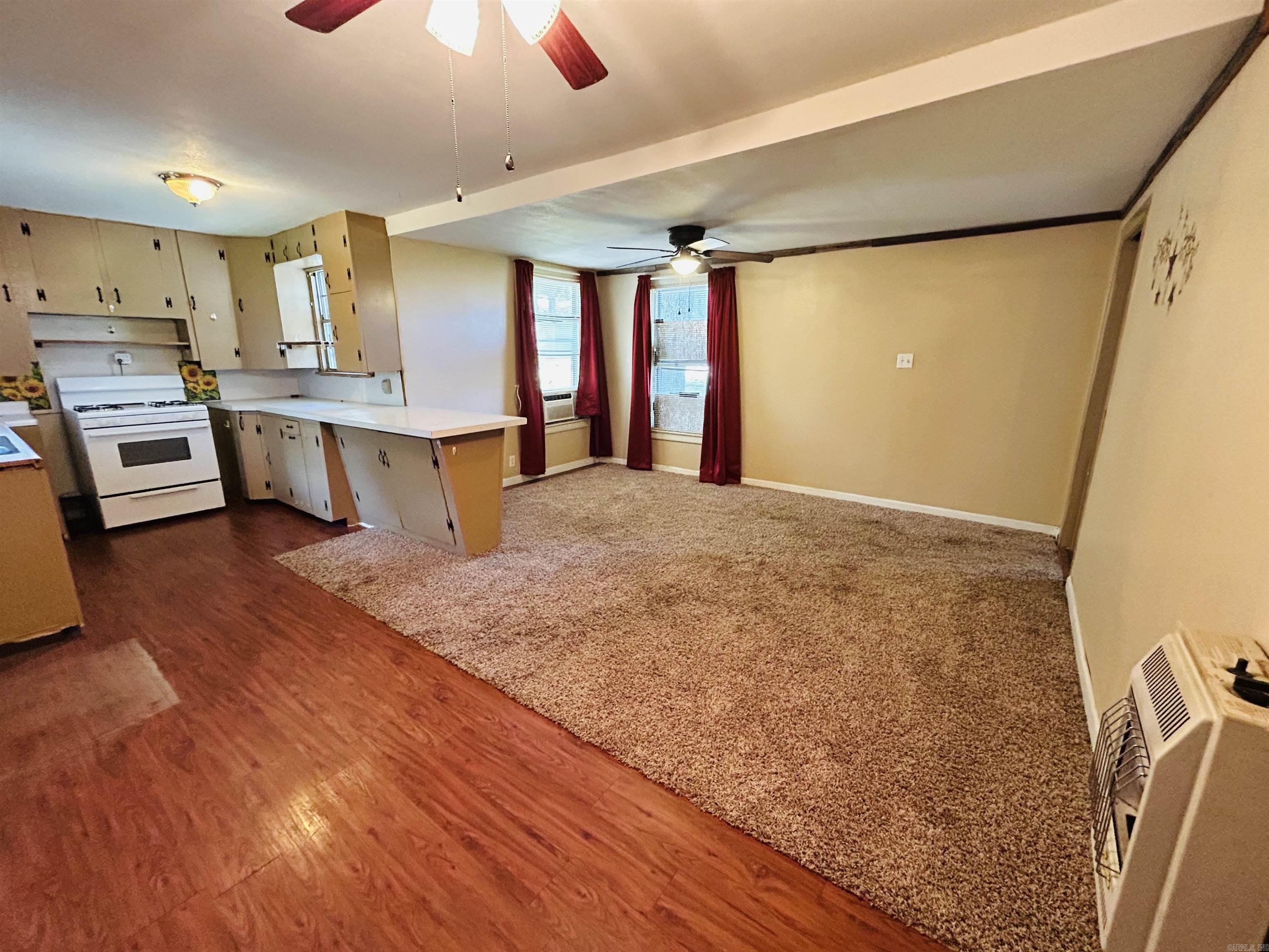 DELONG ADDN - Residential