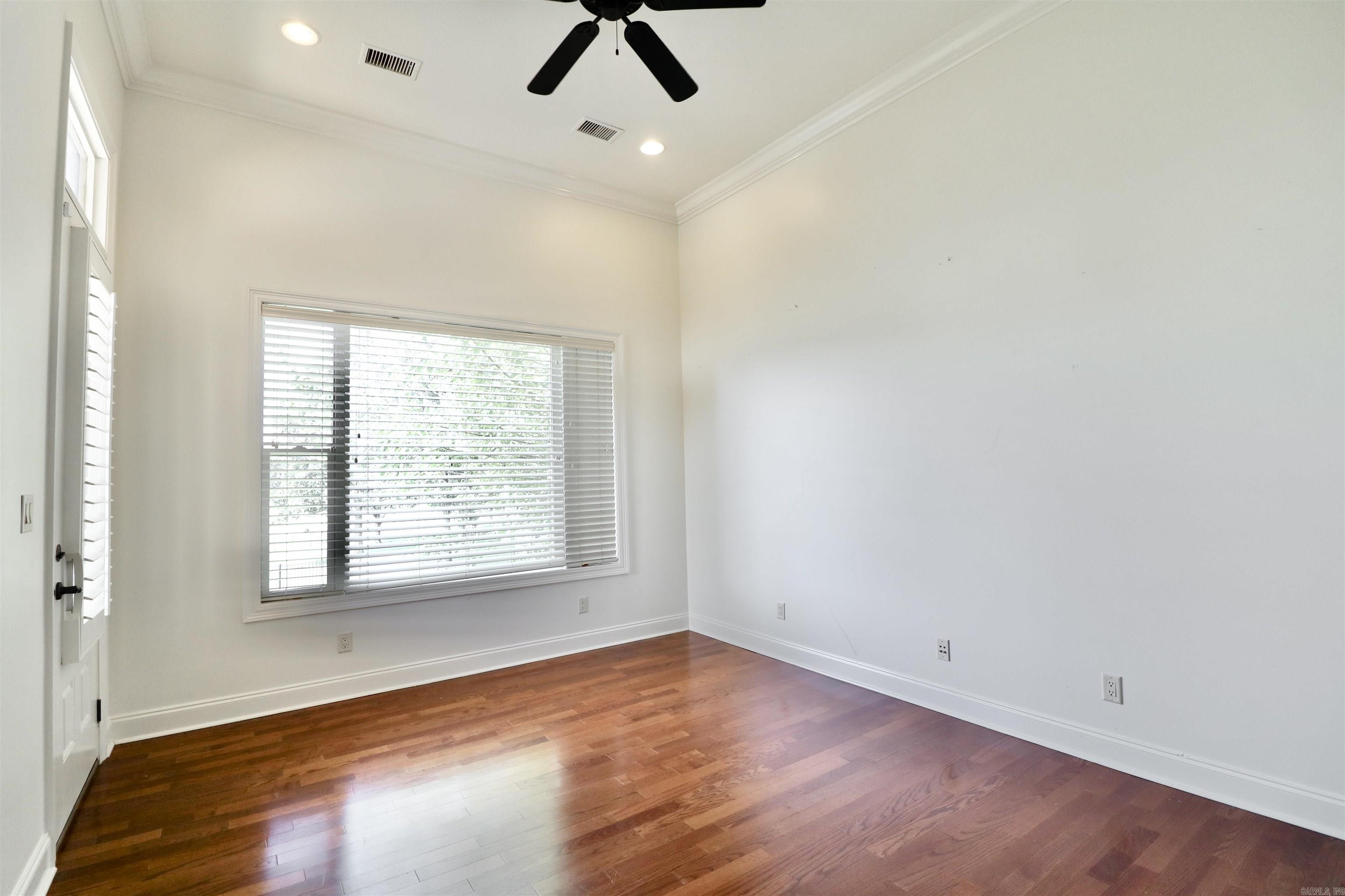 Ridgepointe - Residential