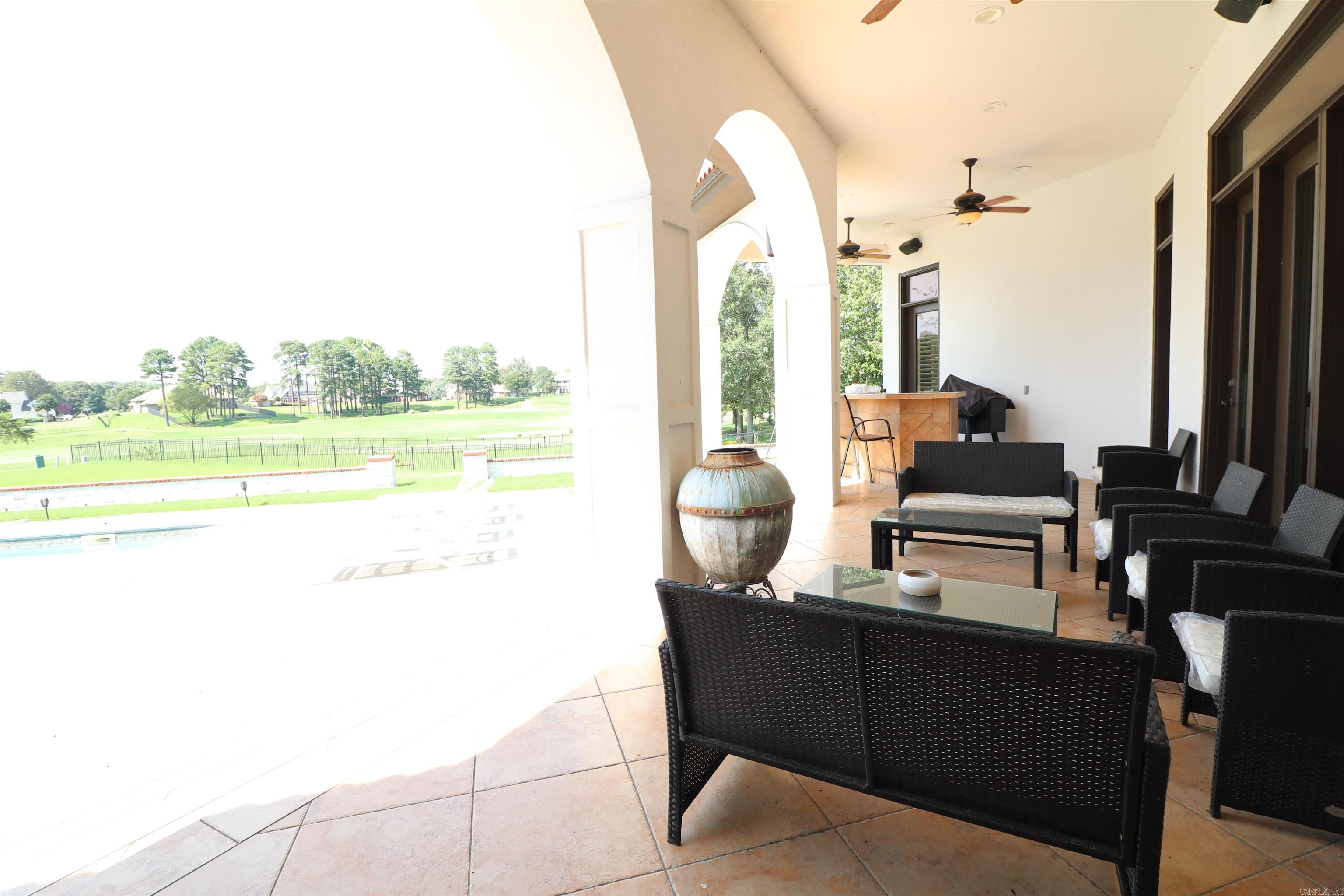 Ridgepointe - Residential