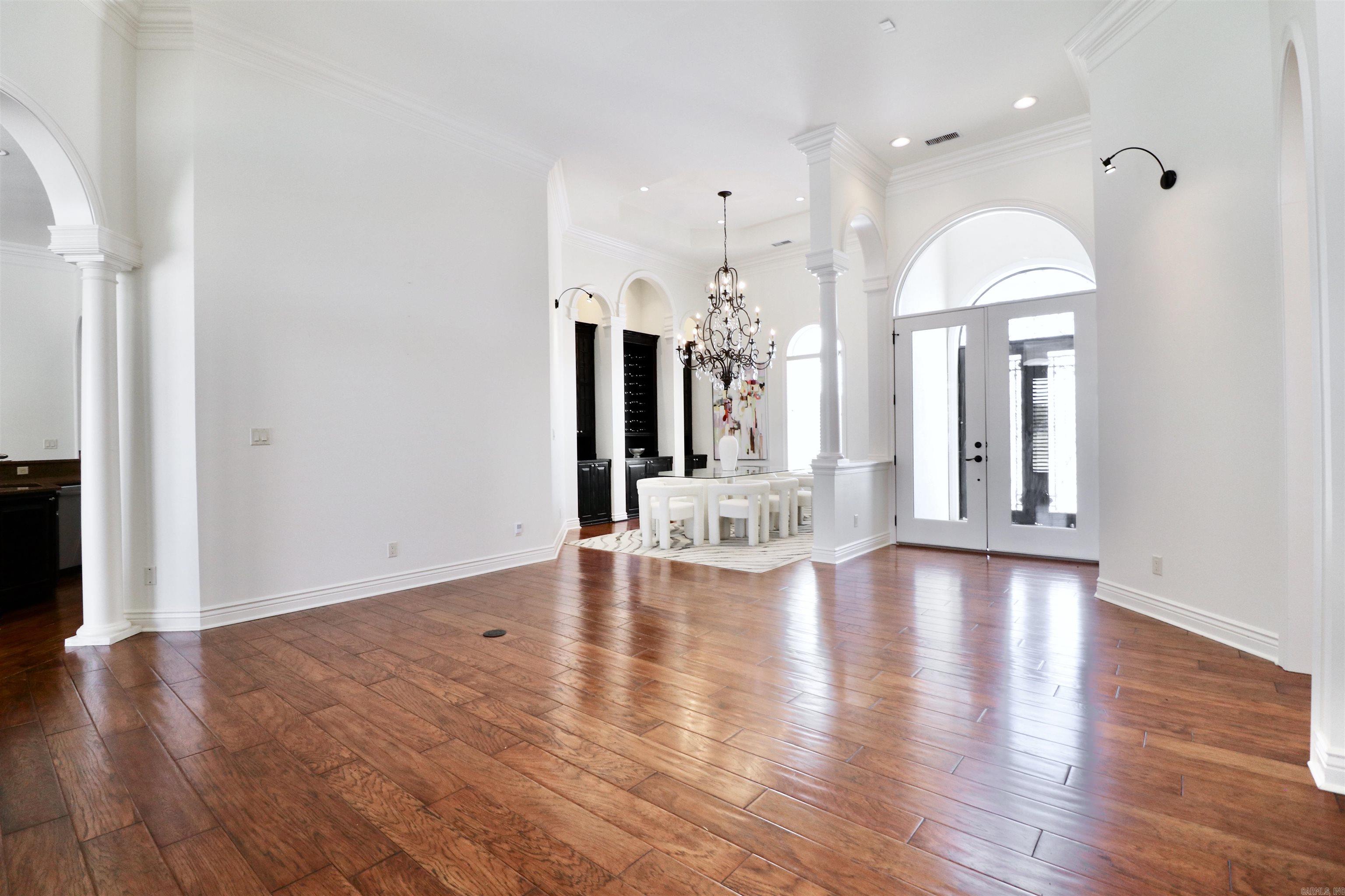 Ridgepointe - Residential