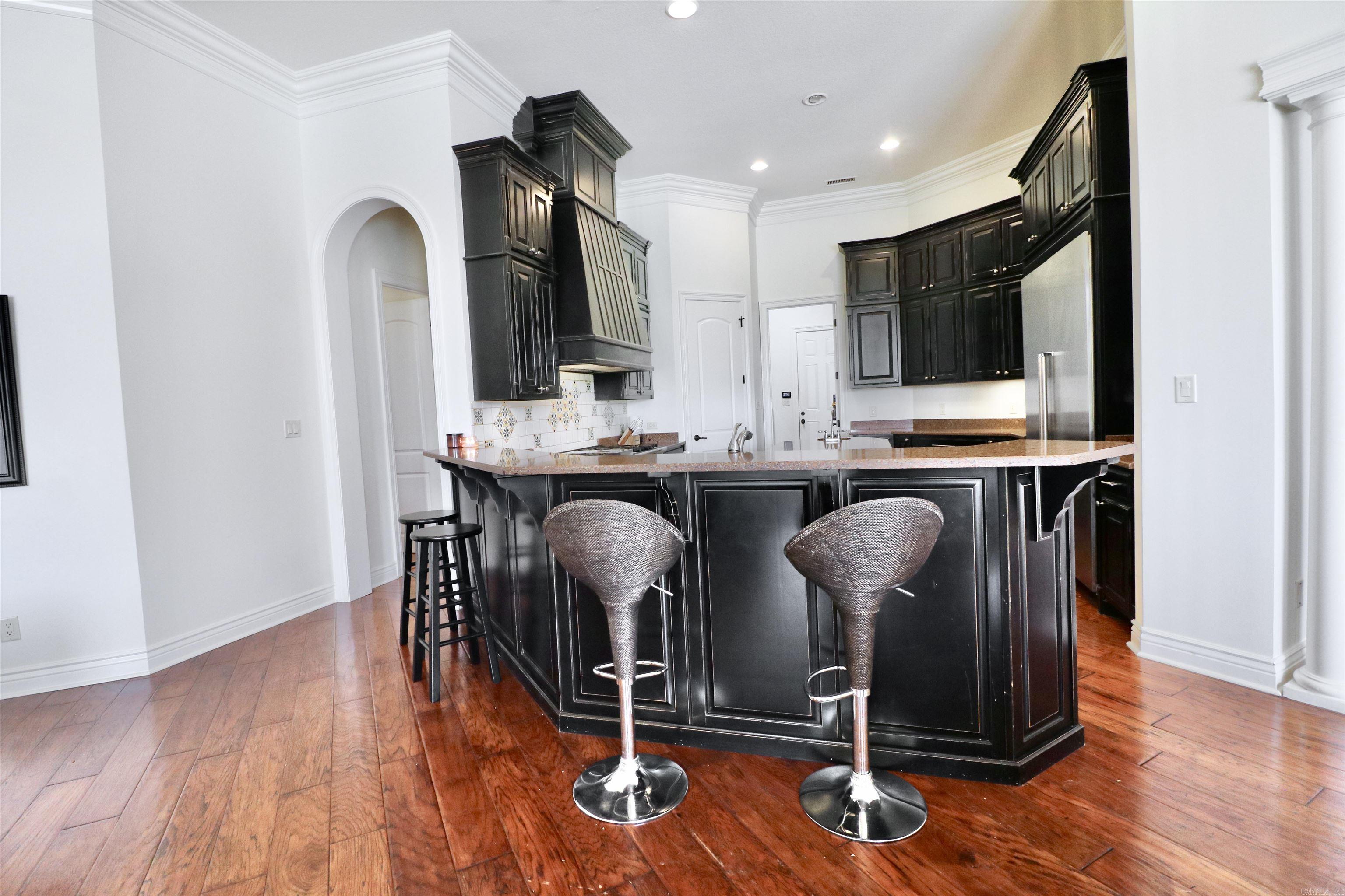 Ridgepointe - Residential