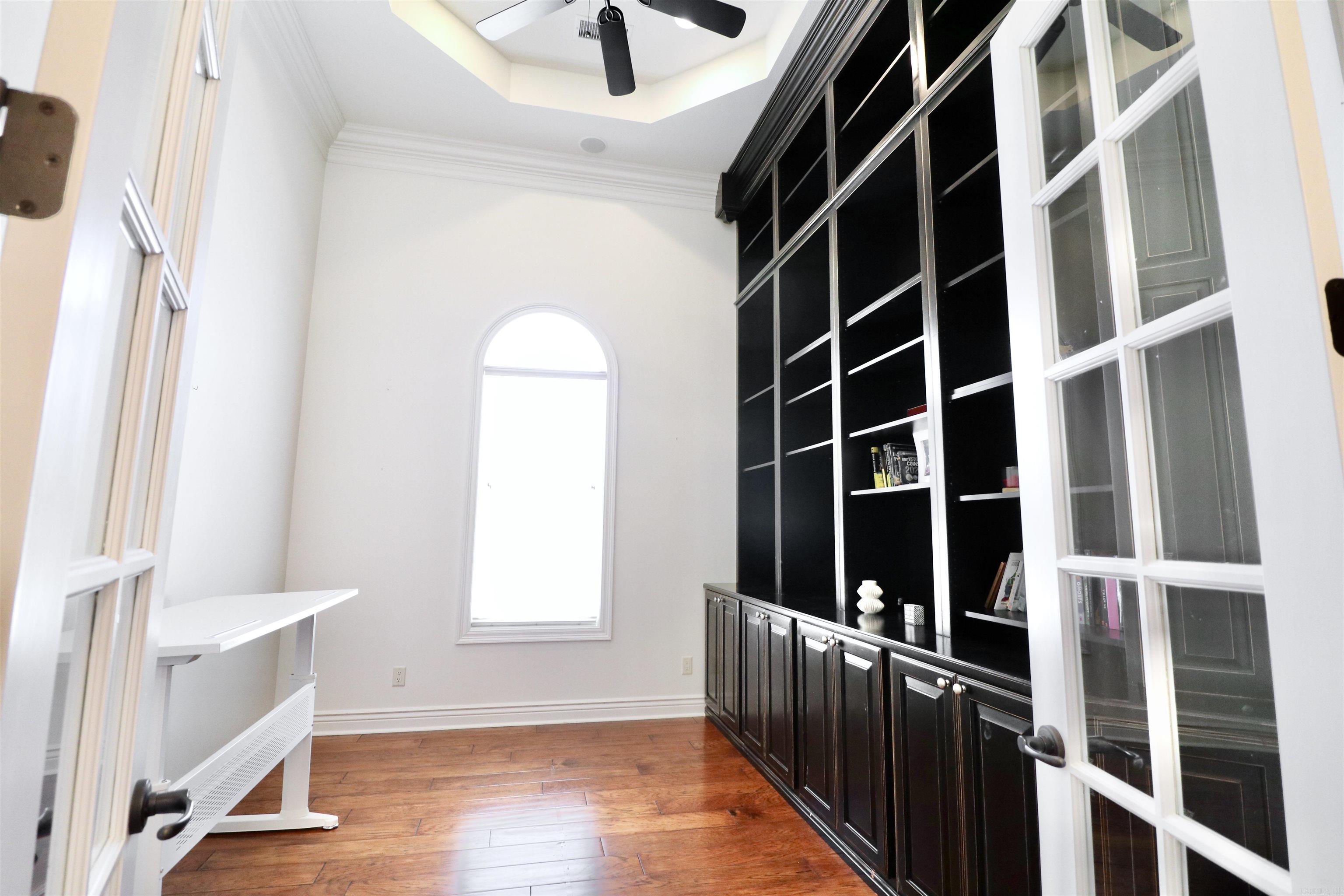 Ridgepointe - Residential