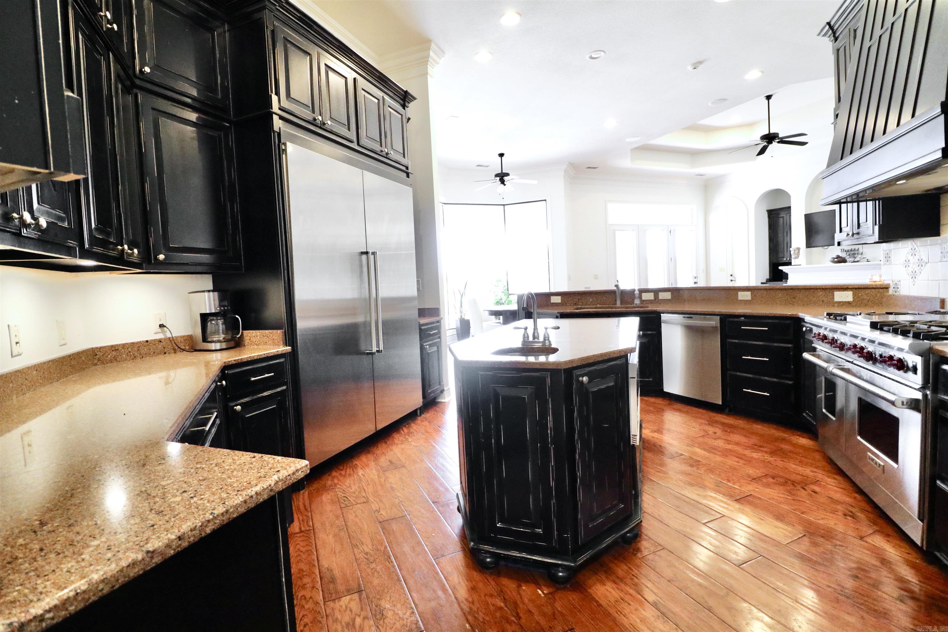 Ridgepointe - Residential