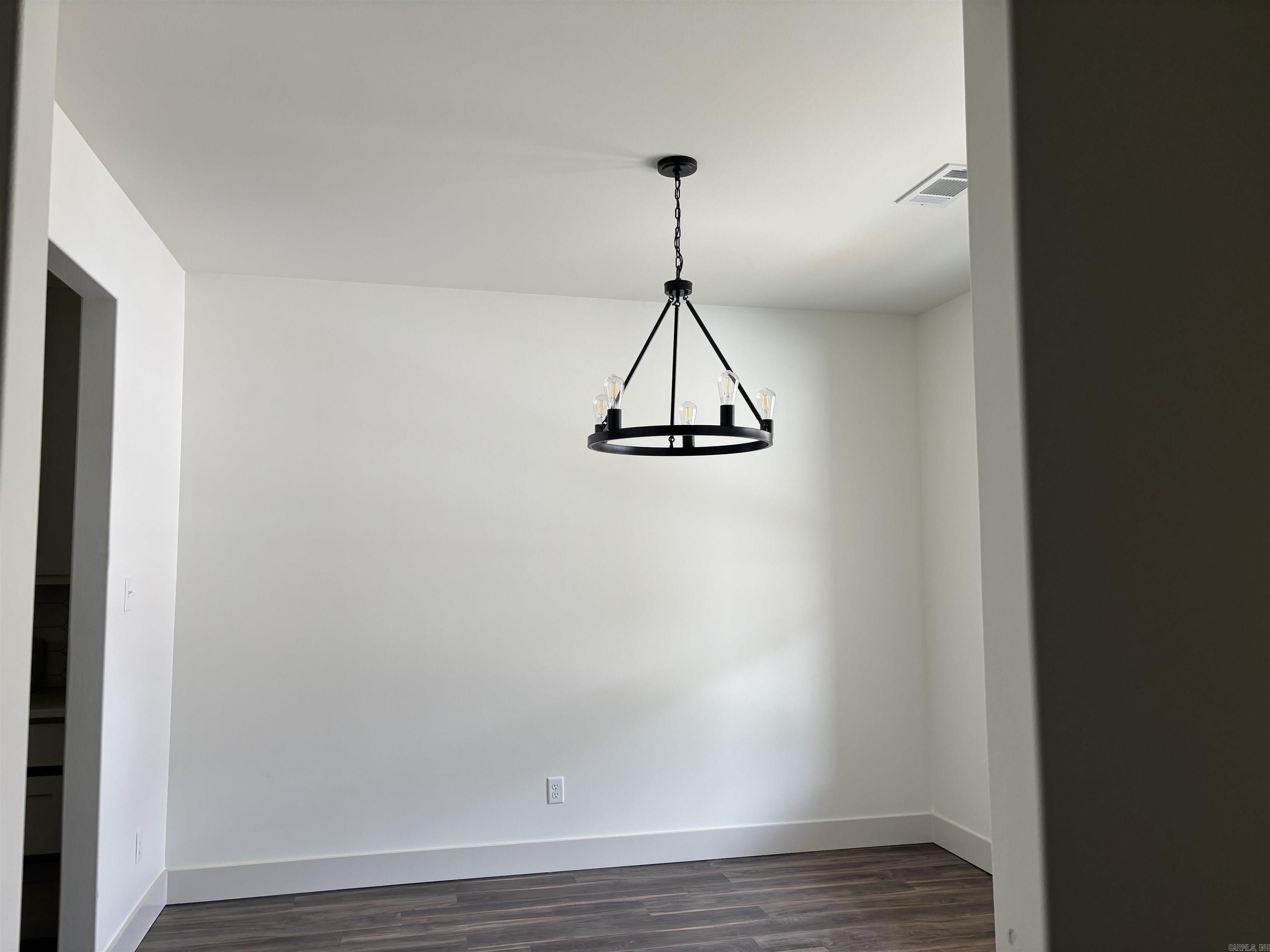 HUNTER CROSSING - Residential