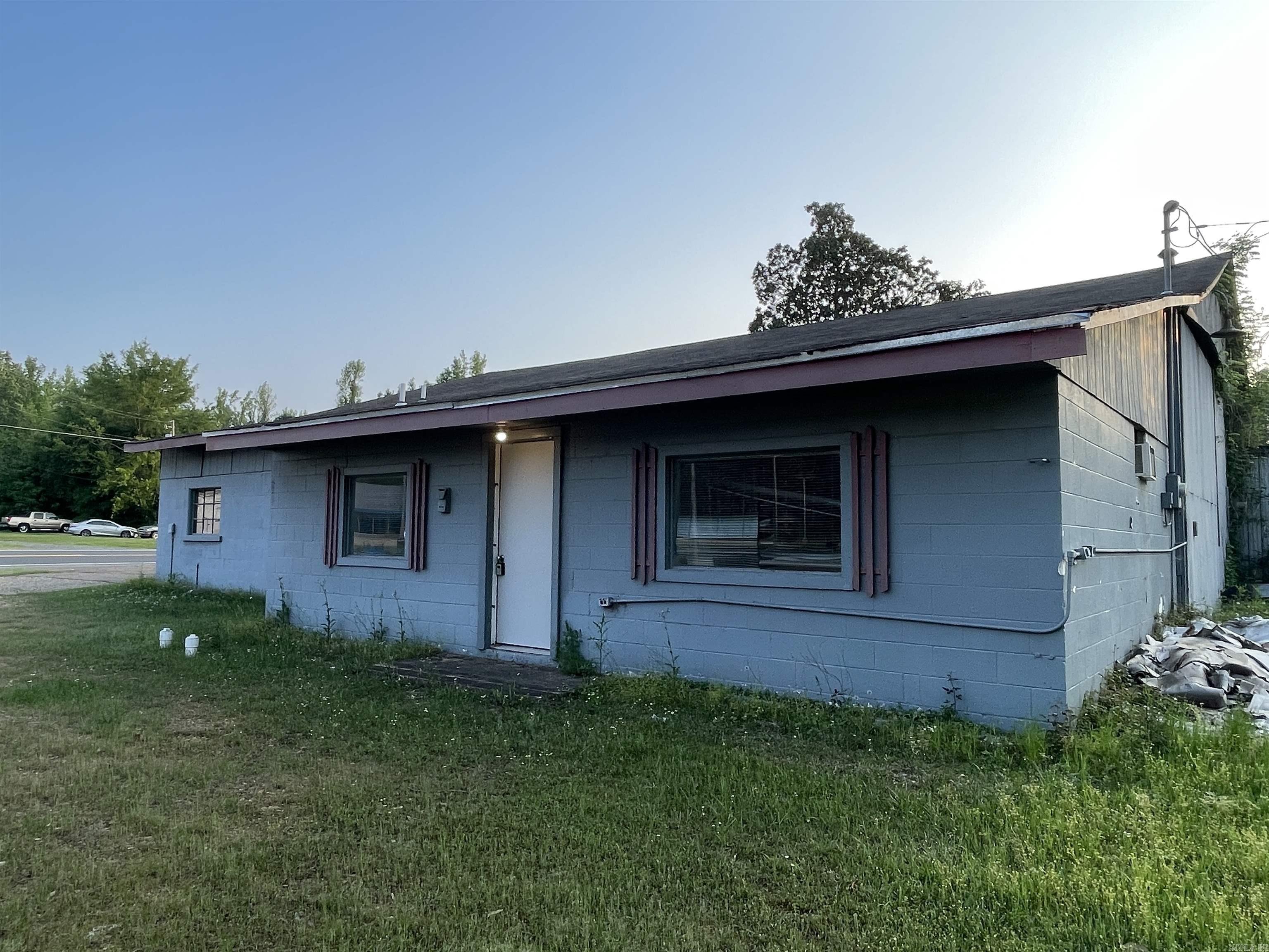 Lewis And Peacock - Commercial Sale