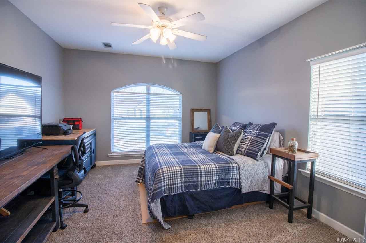 MAGNESS CREEK NORTH - Residential