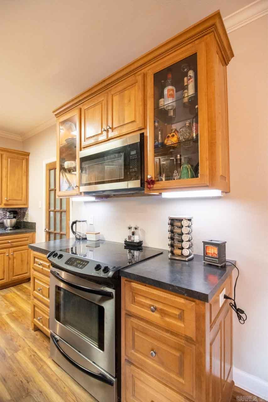 MAGNESS CREEK NORTH - Residential