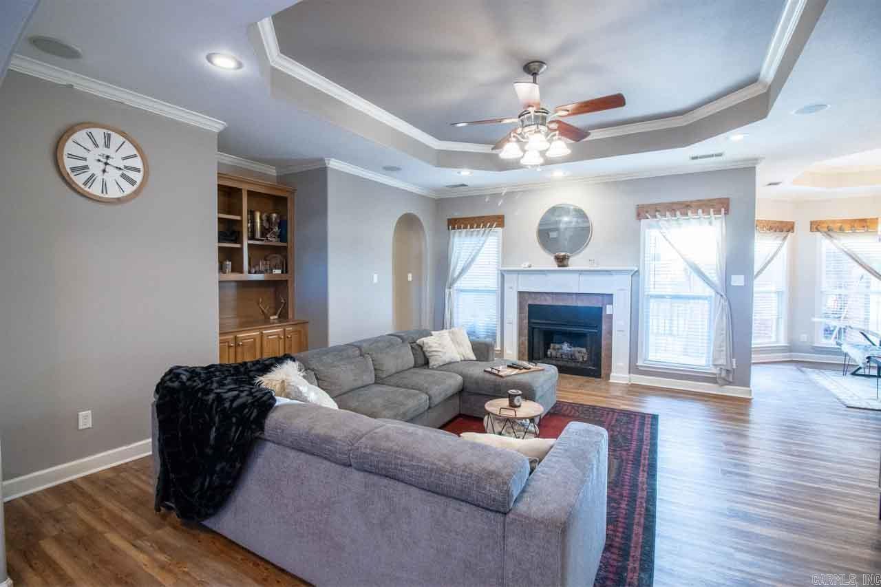 MAGNESS CREEK NORTH - Residential